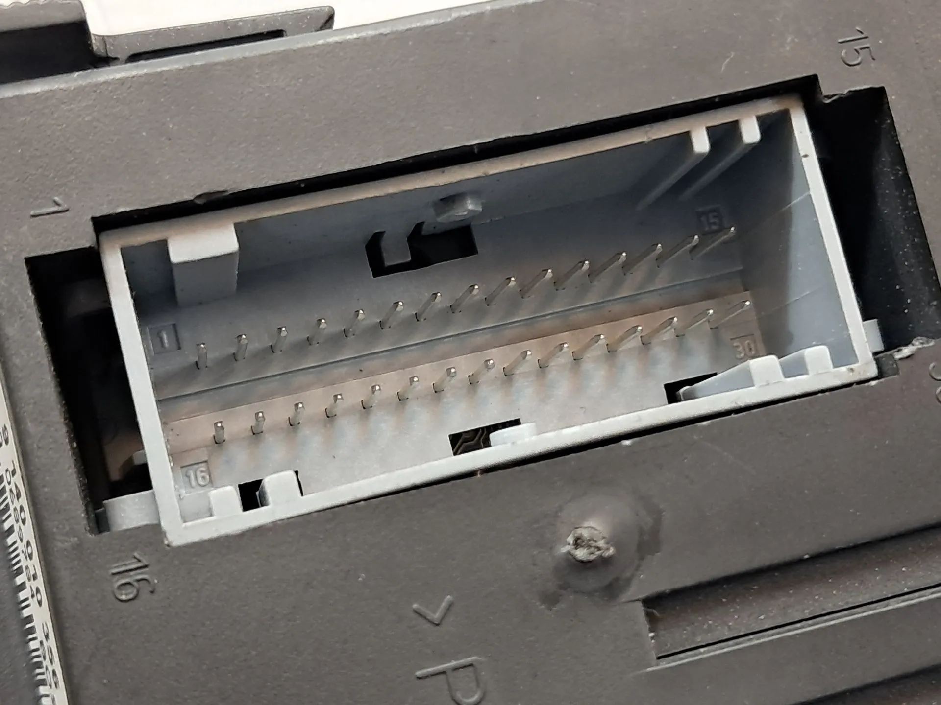 Module générique RENAULT Clio II (BB0/1/2_, CB0/1/2_) Imagem-1