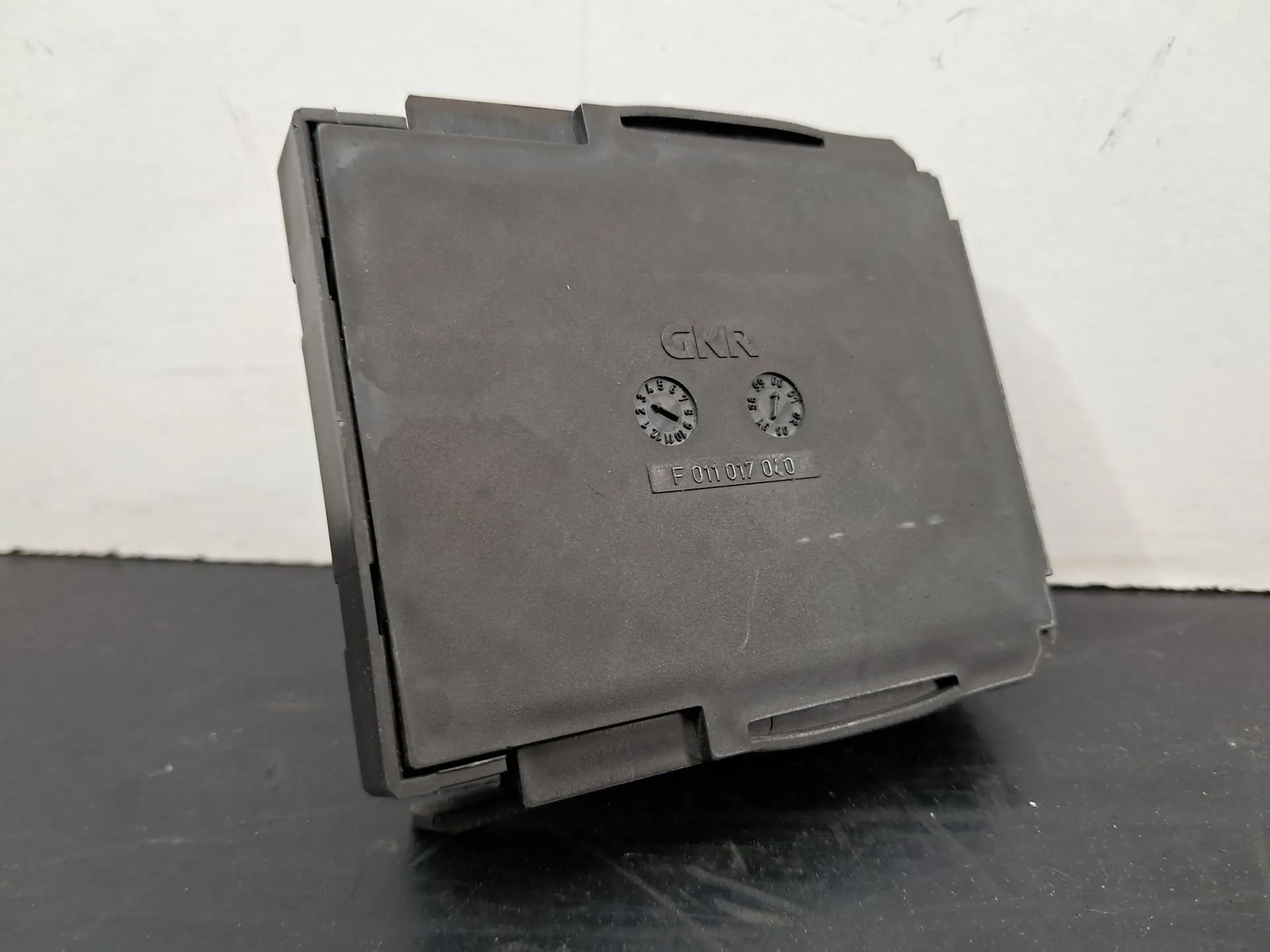 Module générique RENAULT Clio II (BB0/1/2_, CB0/1/2_) Imagem-3