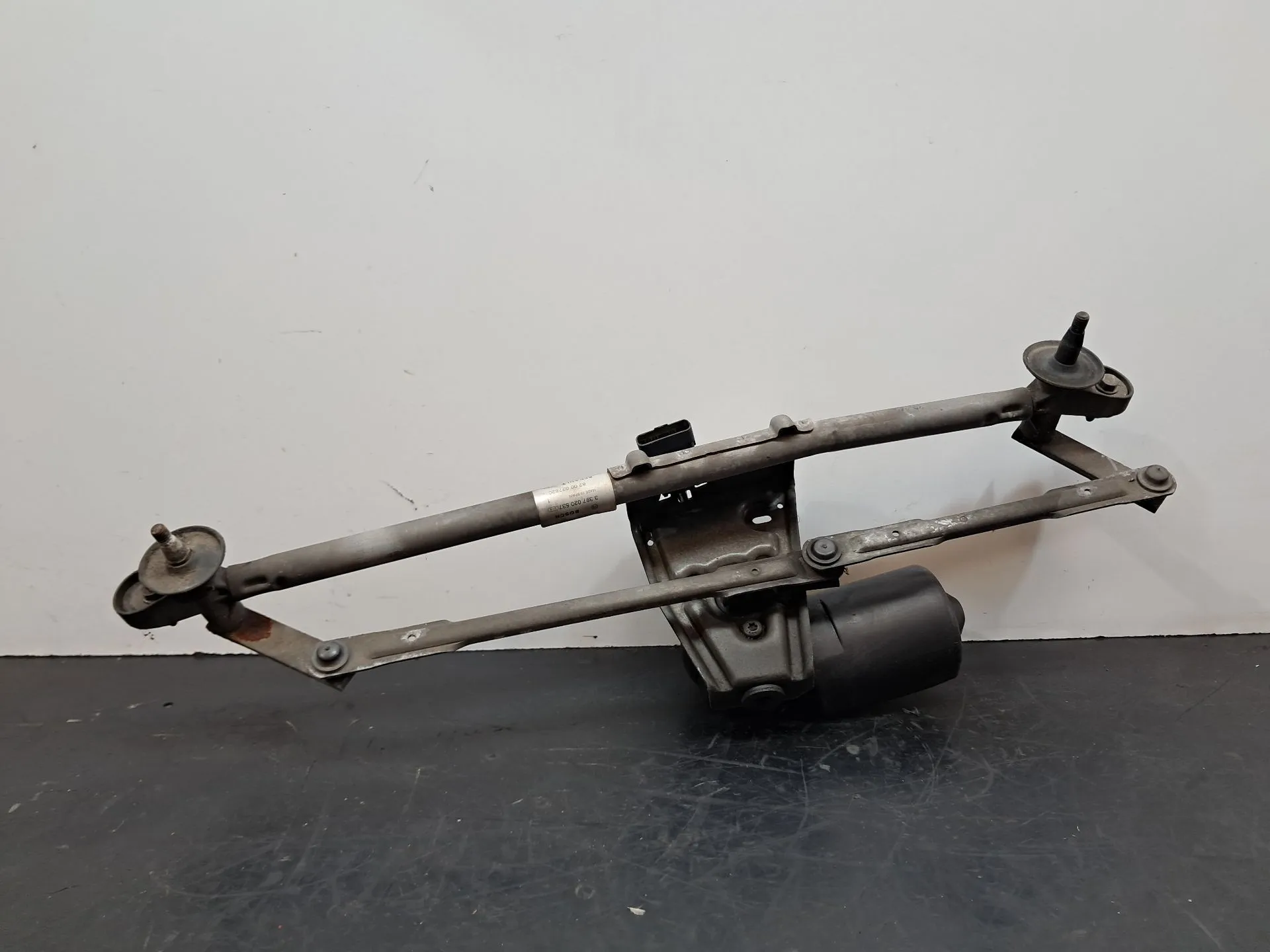 Motor limpa vidros frente RENAULT Clio II (BB0/1/2_, CB0/1/2_)