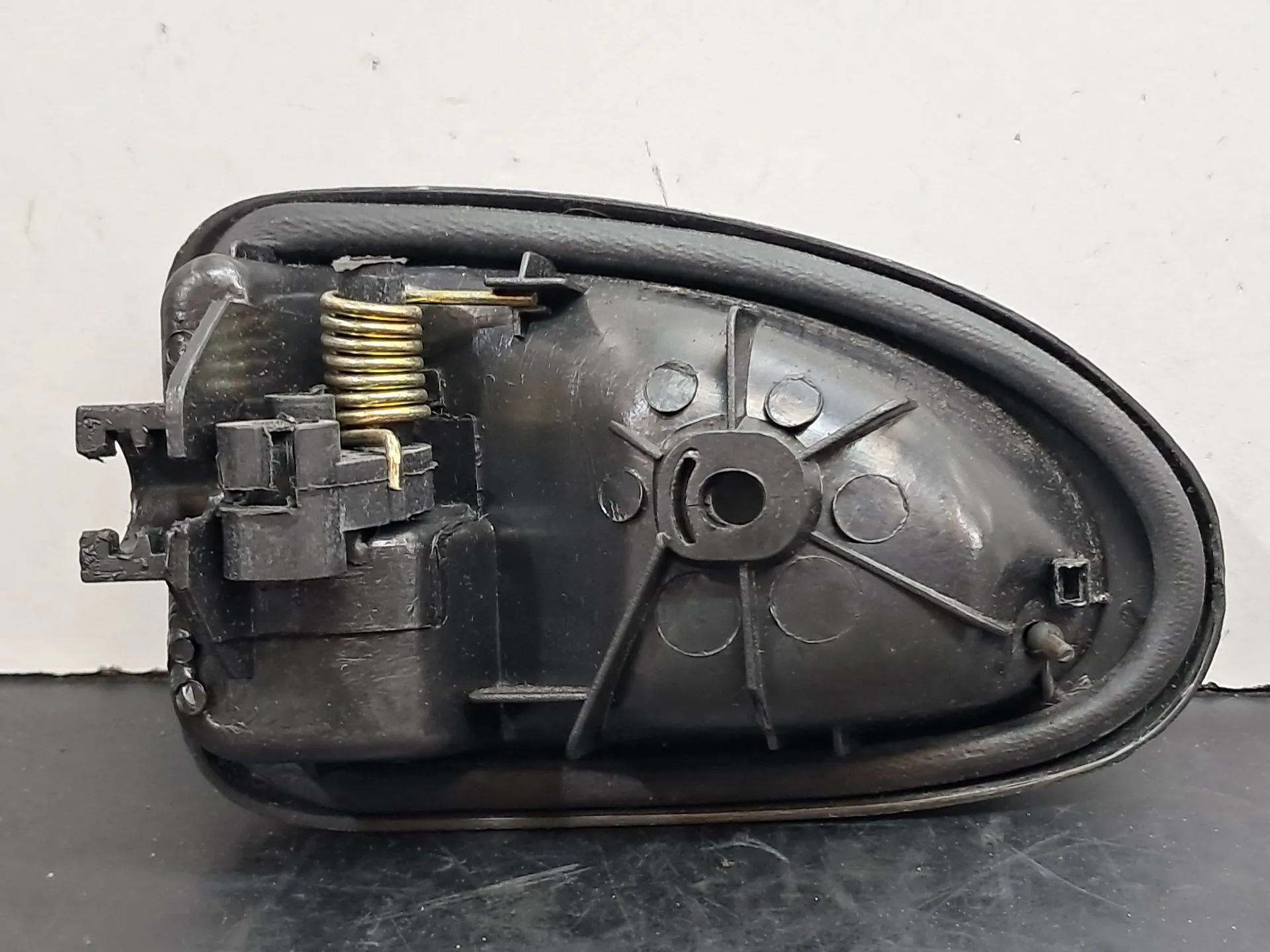 Manija interior puerta Delantero Derecho RENAULT Clio II (BB0/1/2_, CB0/1/2_) Imagem-2