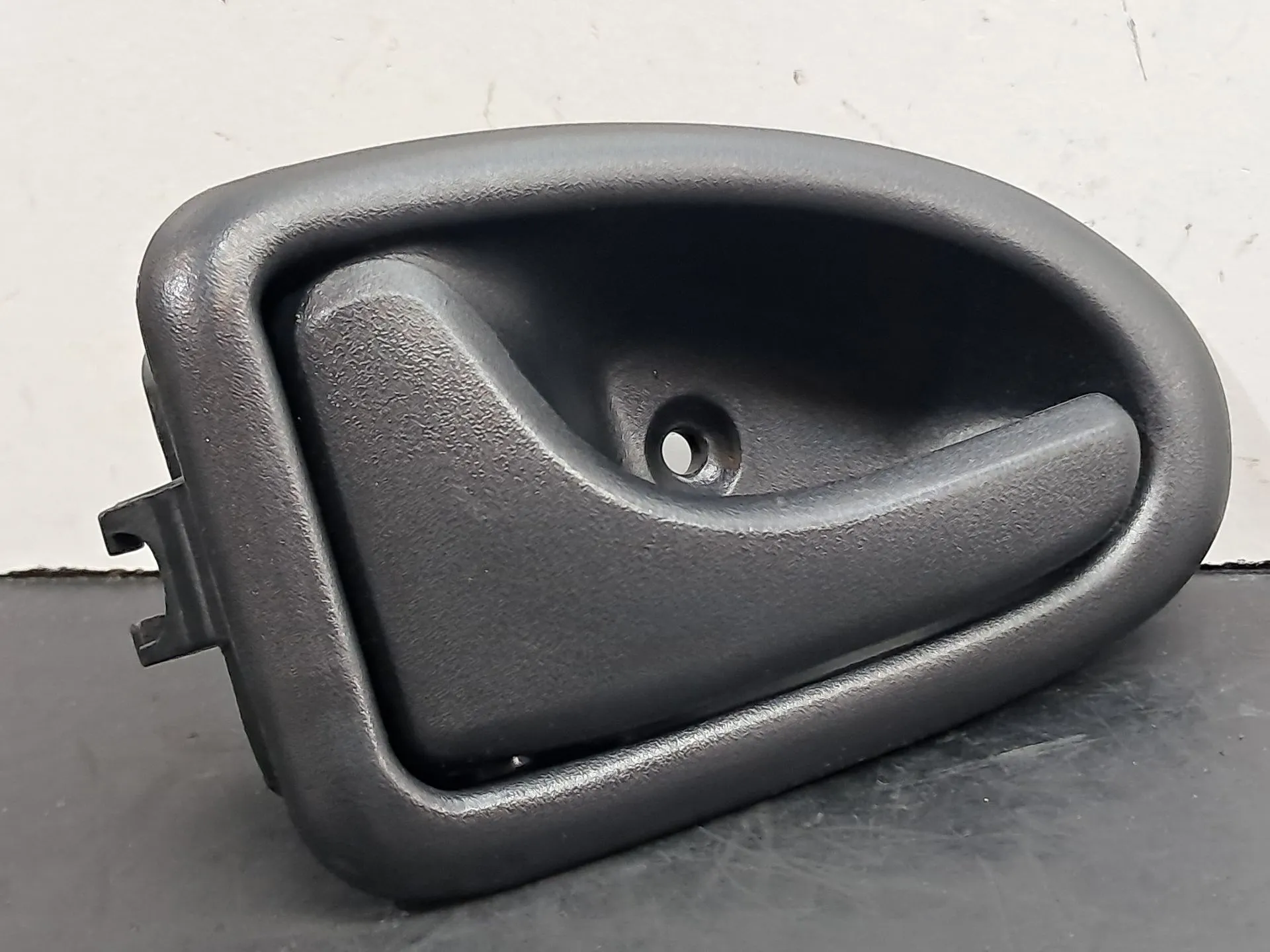 Rear Left interior door handle RENAULT Clio II (BB0/1/2_, CB0/1/2_)