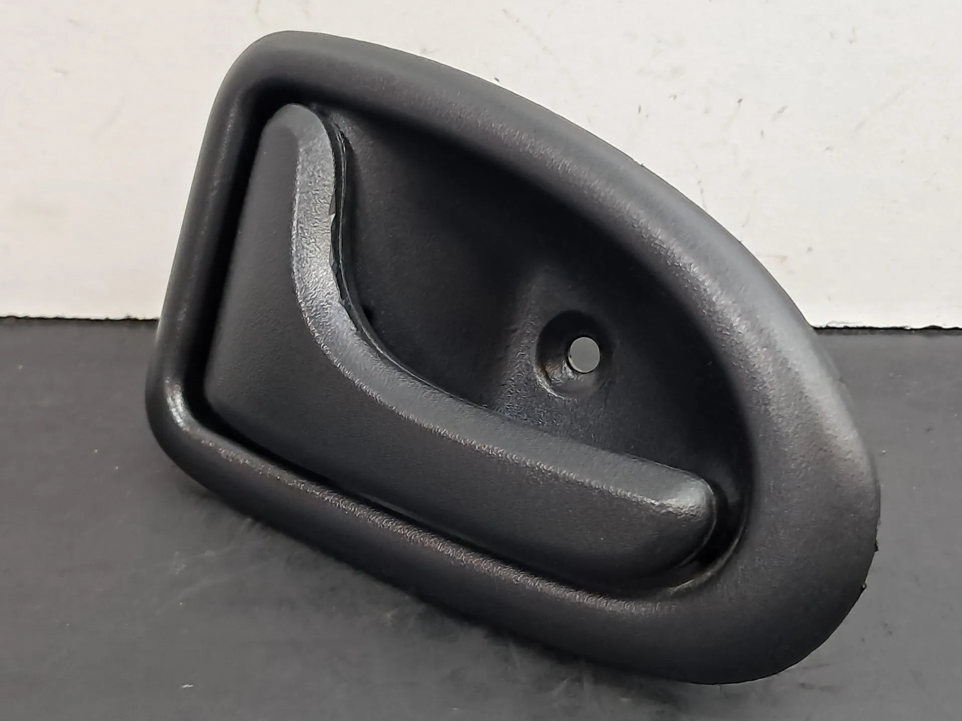 Poignée intérieure porte arrière gauche RENAULT Clio II (BB0/1/2_, CB0/1/2_) Imagem-1