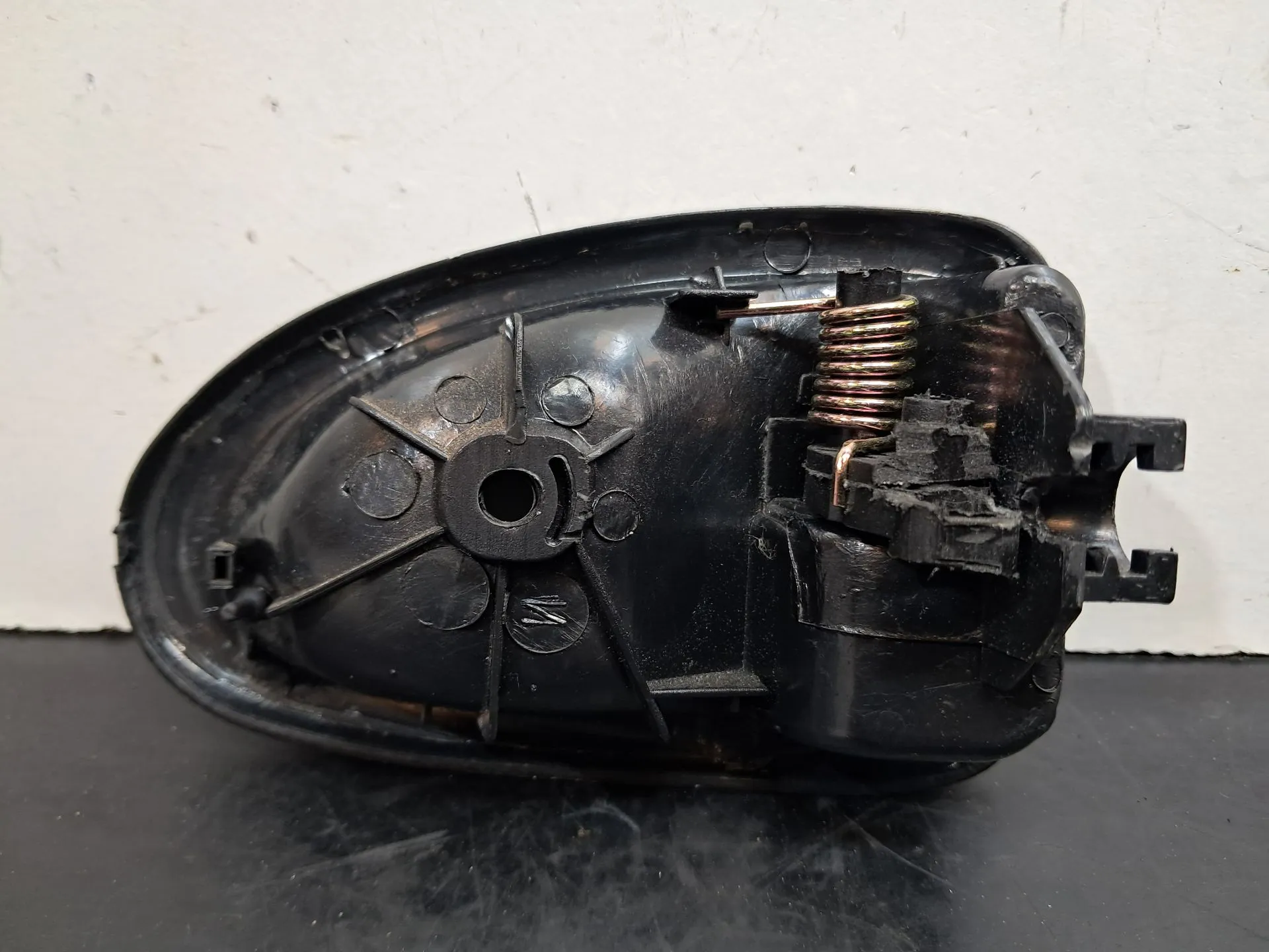 Poignée intérieure porte arrière gauche RENAULT Clio II (BB0/1/2_, CB0/1/2_) Imagem-2
