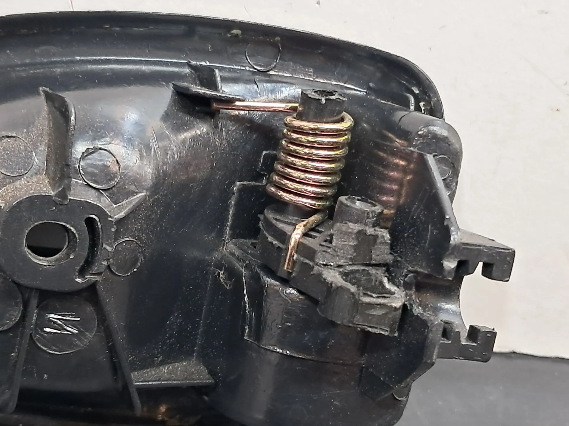 Poignée intérieure porte arrière gauche RENAULT Clio II (BB0/1/2_, CB0/1/2_) Imagem-3