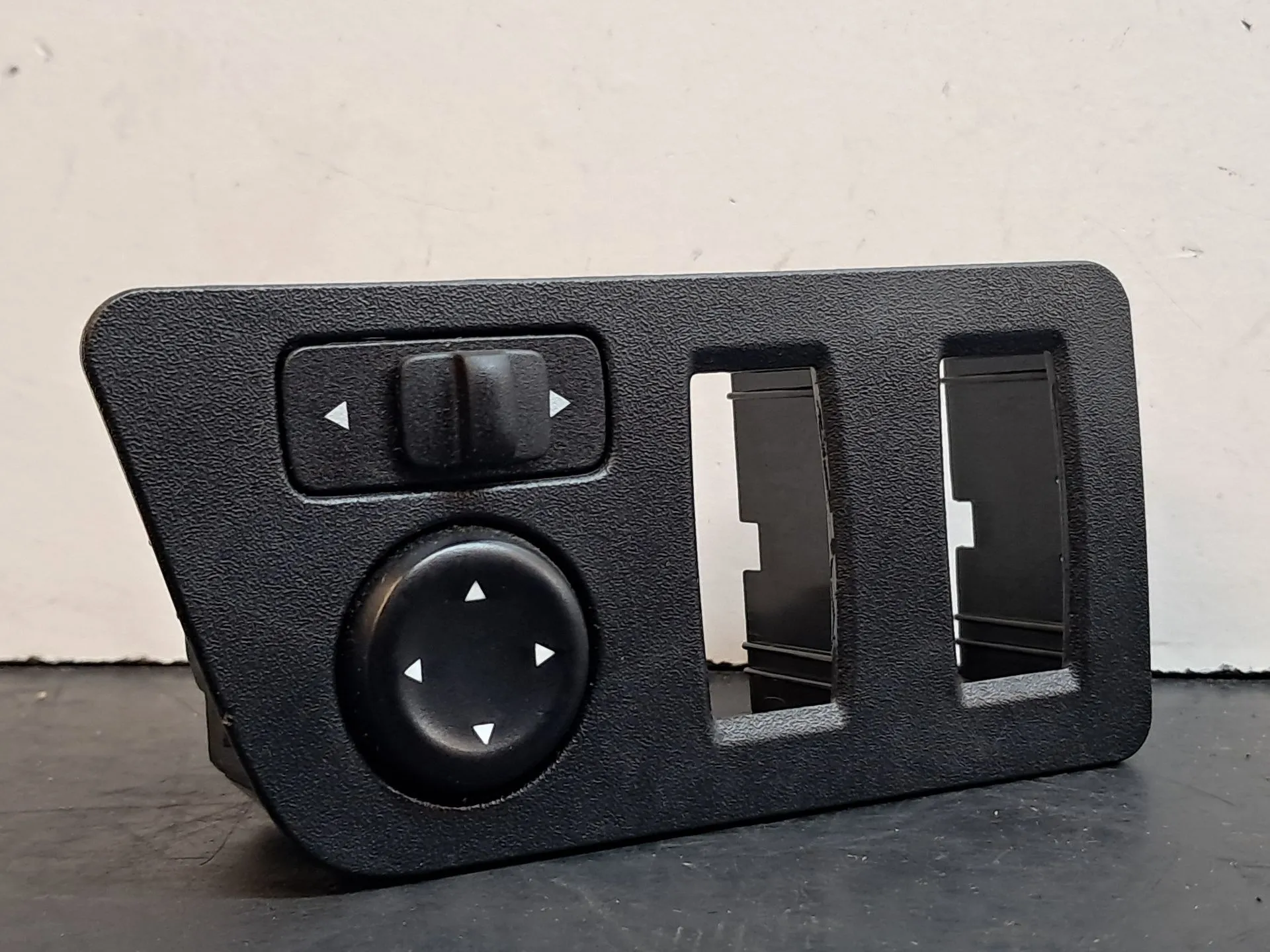 Mirror control DACIA Spring
