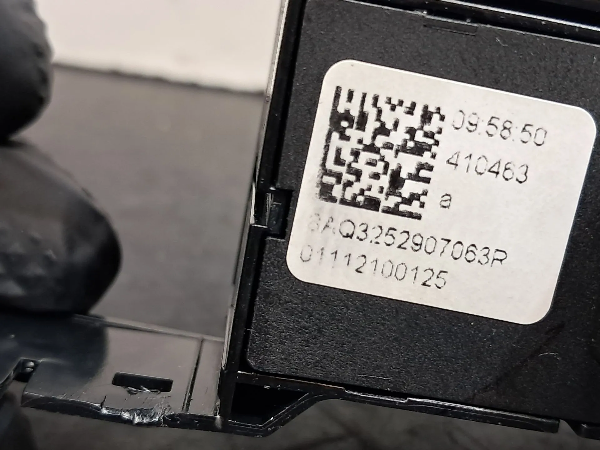 Warning Switch DACIA Spring Imagem-4