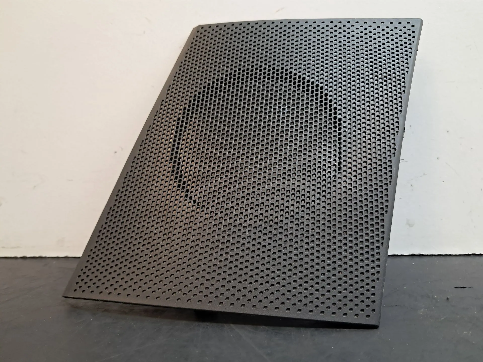 Tampa / cobertura genérica DACIA Spring Imagem-1