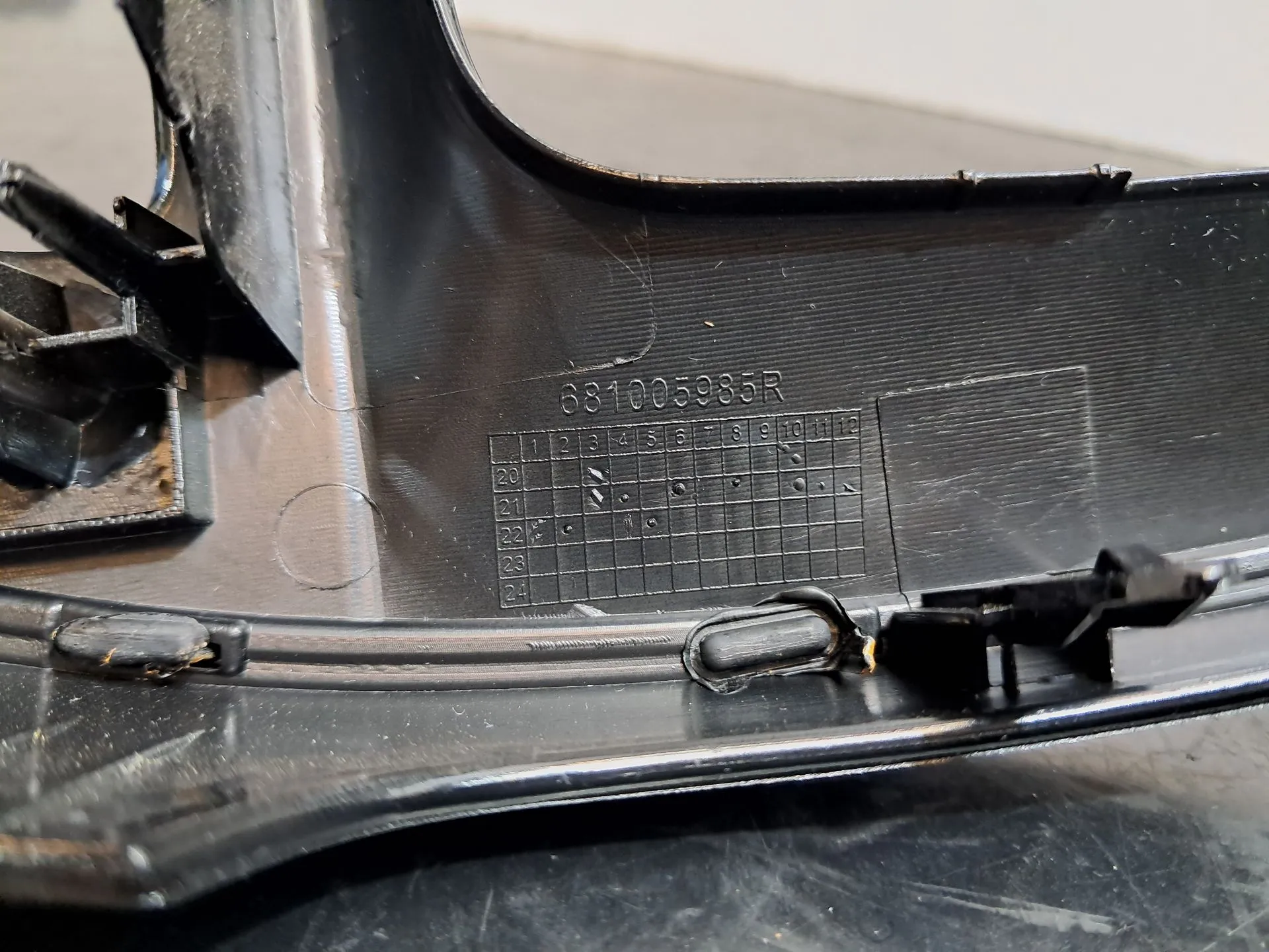 Moldura da consola central / rádio / aro DACIA Spring Imagem-3