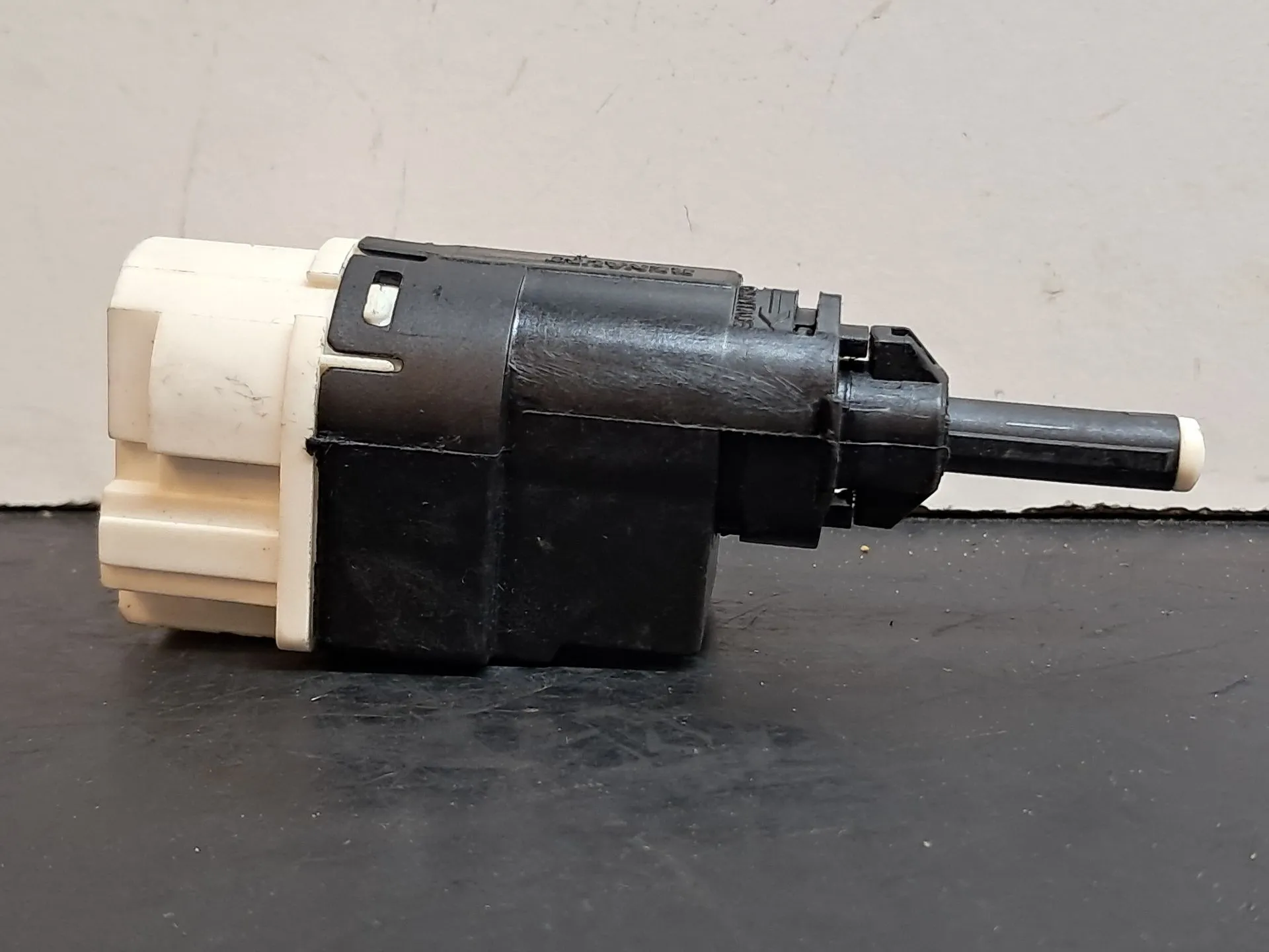 Válvula Stop DACIA Spring Imagem-1