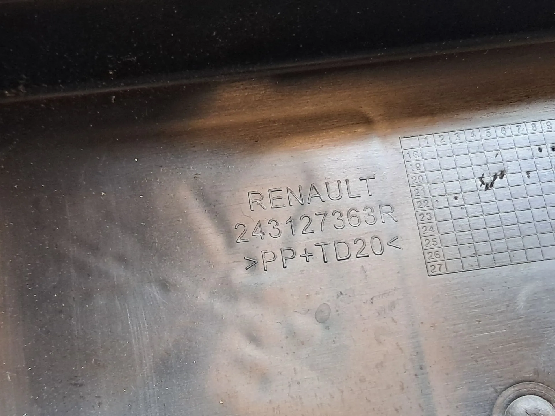 Tampa / cobertura genérica DACIA Spring Imagem-2