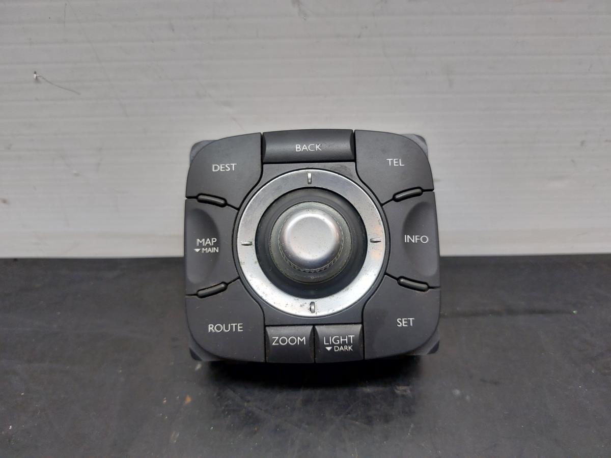 Multifunction control RENAULT Megane III (BZ0_)