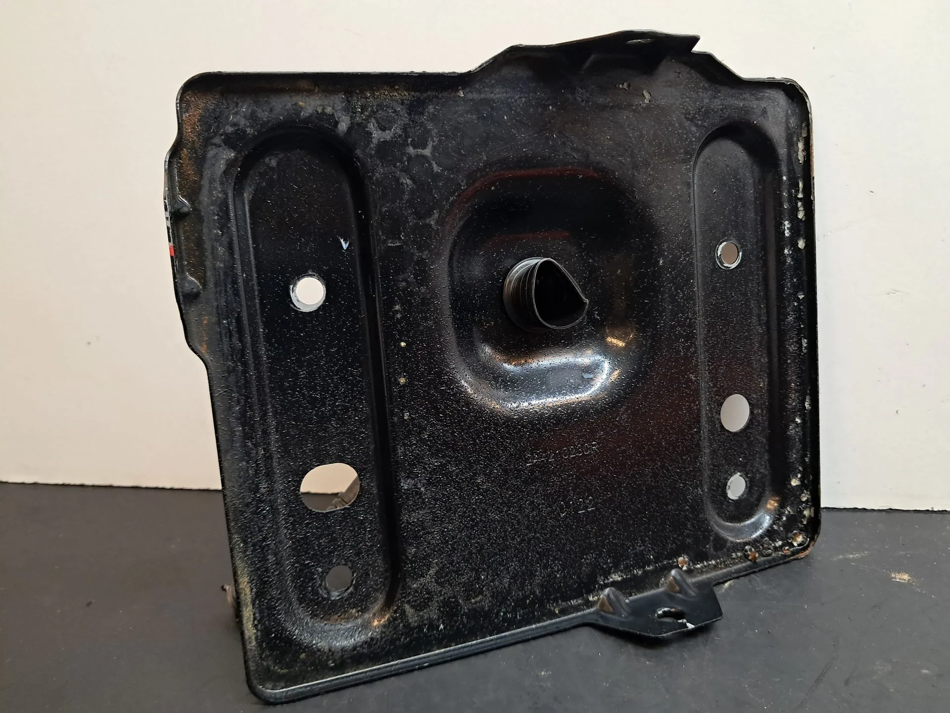 Base / caixa da bateria DACIA Spring