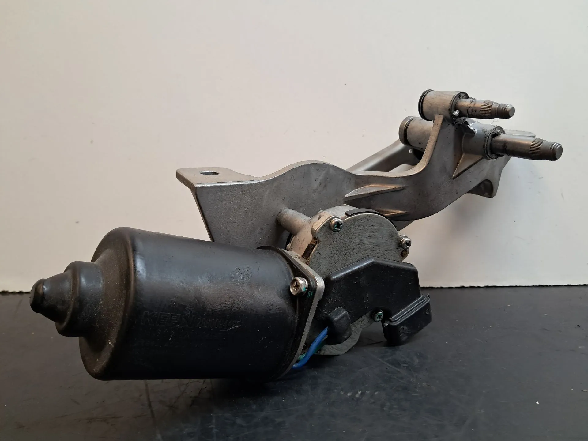 Motore tergicristallo anteriore DACIA Spring Imagem-1