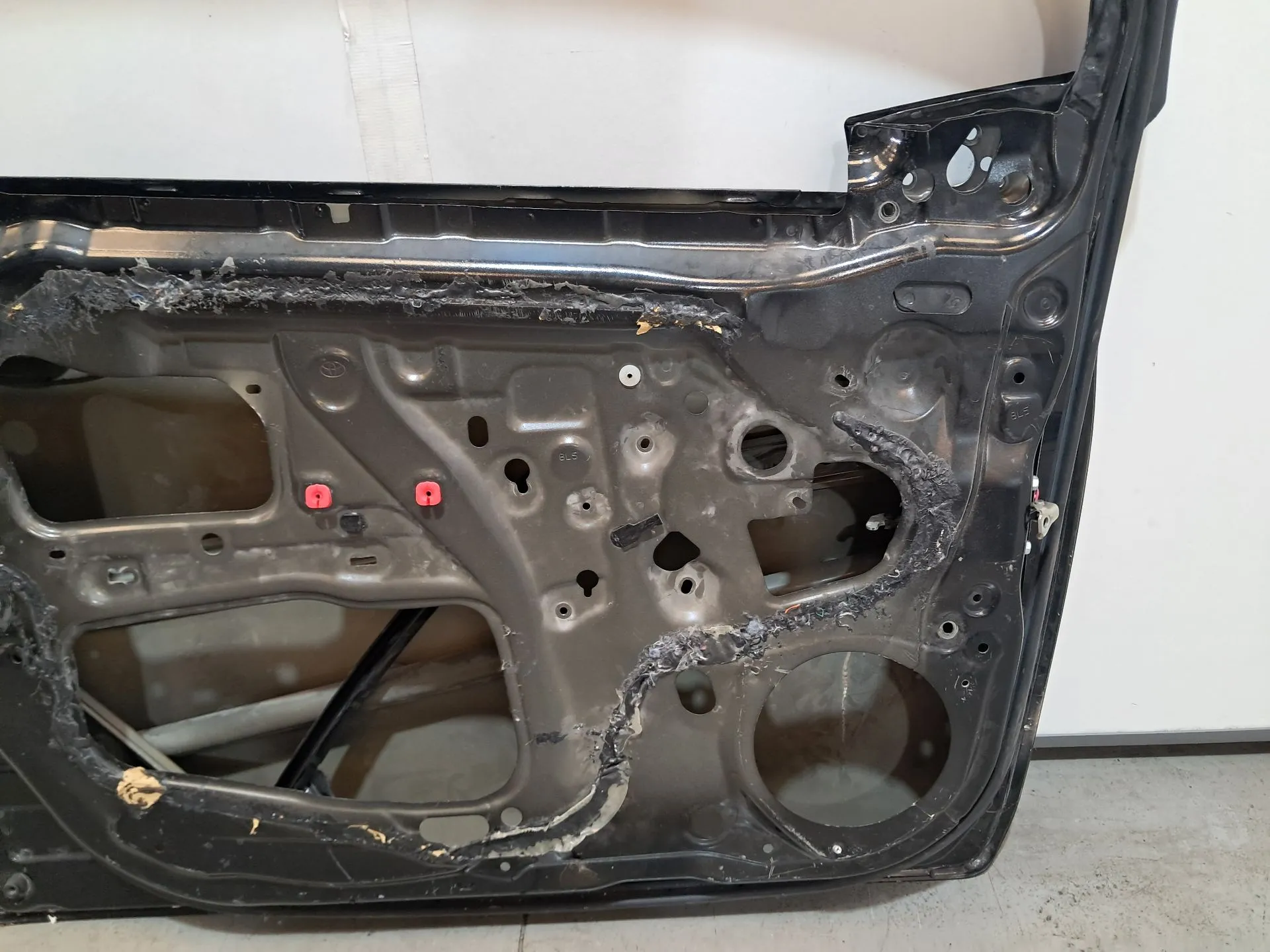 Porte avant gauche TOYOTA Yaris (_P13_) Imagem-9
