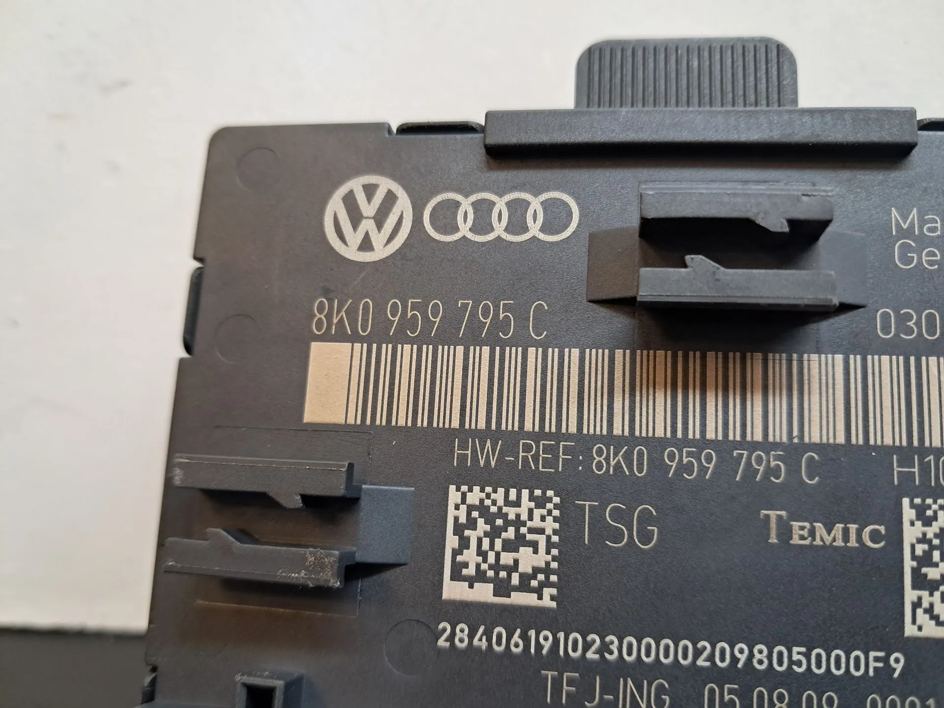 Módulo porta trás esquerdo AUDI Q5 (8R) Imagem-1