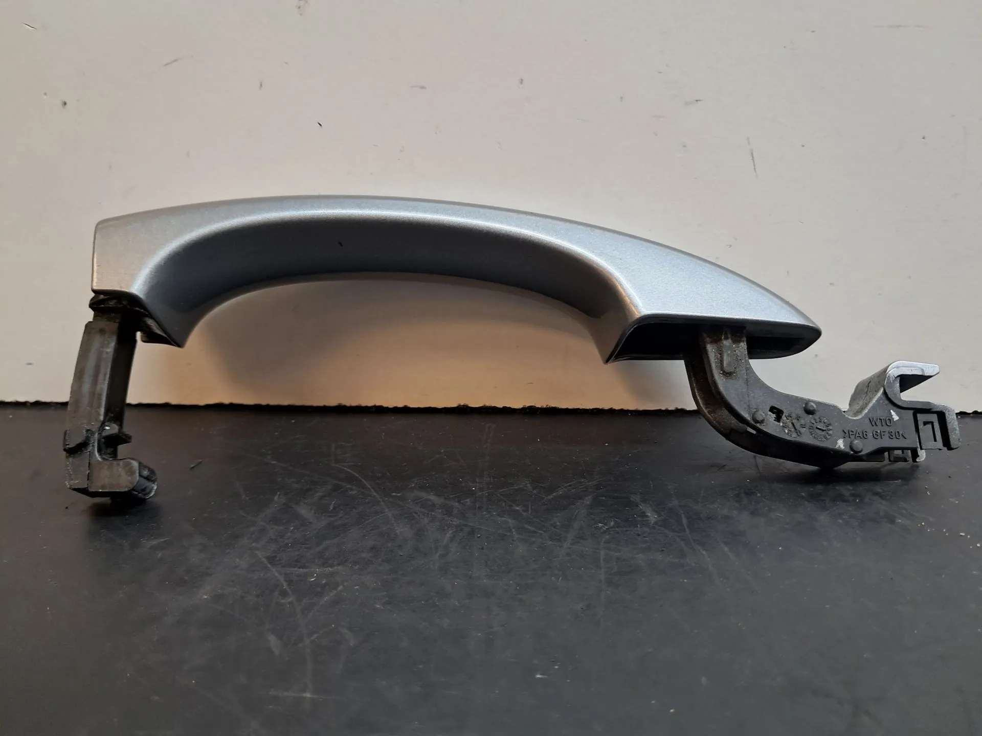 Left front door handle AUDI Q5 (8R) Imagem-2
