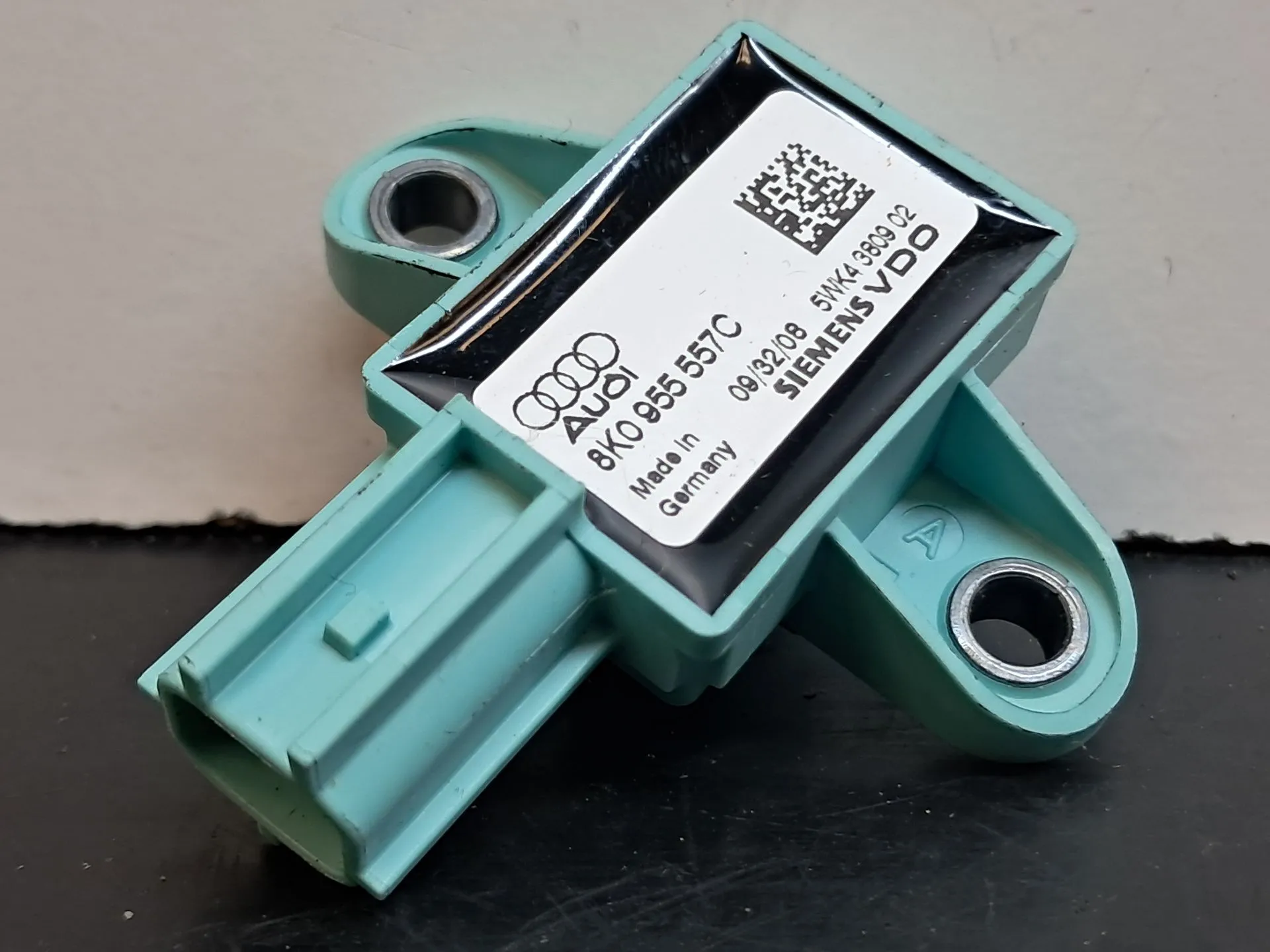 Sensor de impacto AUDI Q5 (8R)