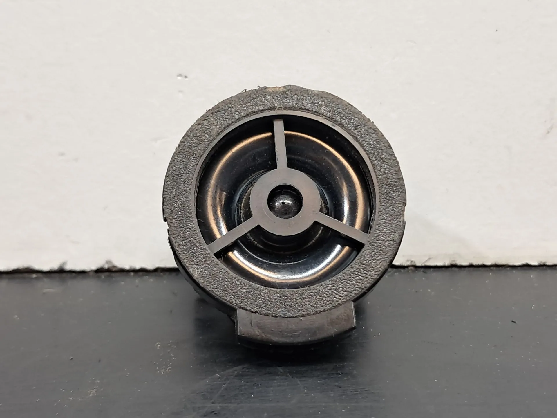 Columna de sonido TOYOTA Hilux VII Pick Up (_N1_, _N2_, _N3_)
