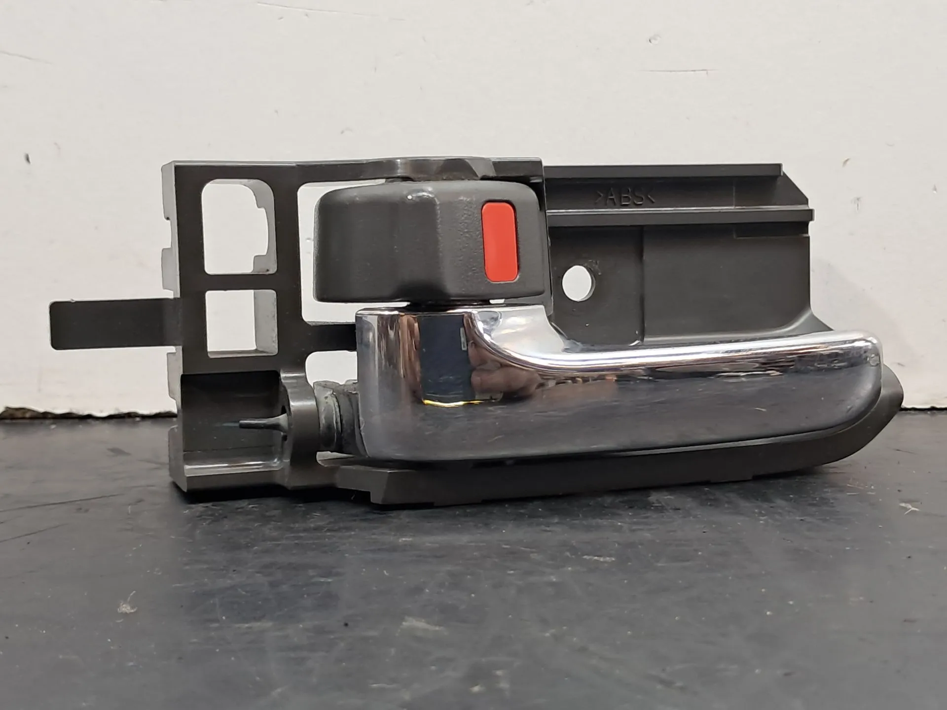 Manija interior puerta Delantero Izquierdo TOYOTA Hilux VII Pick Up (_N1_, _N2_, _N3_)