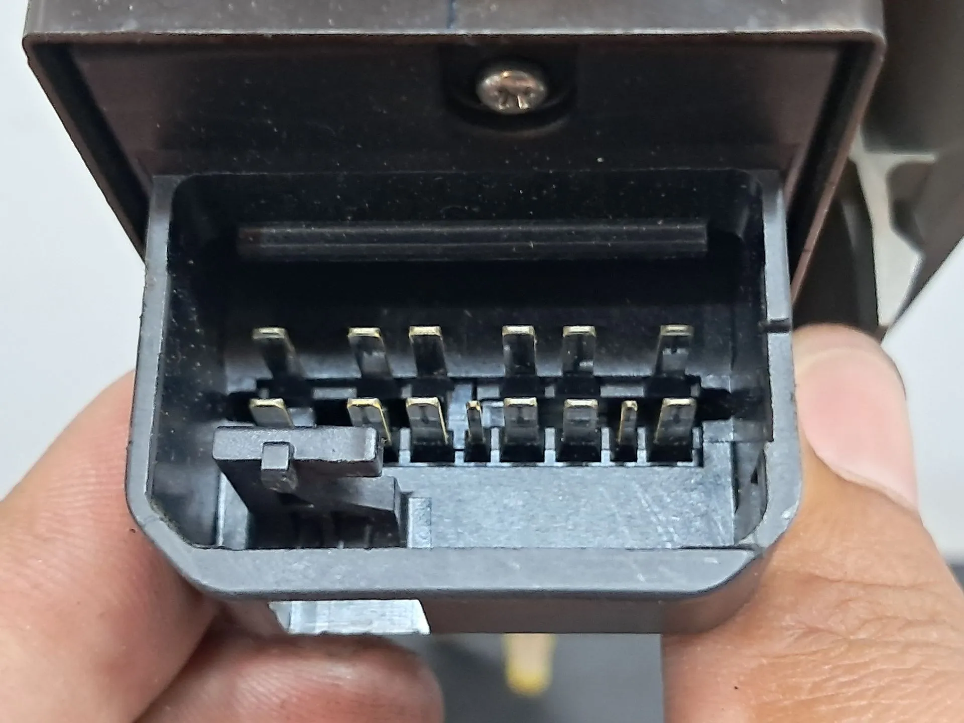 Mando / interruptor elevalunas delantero izquierdo TOYOTA Hilux VII Pick Up (_N1_, _N2_, _N3_) Imagem-7
