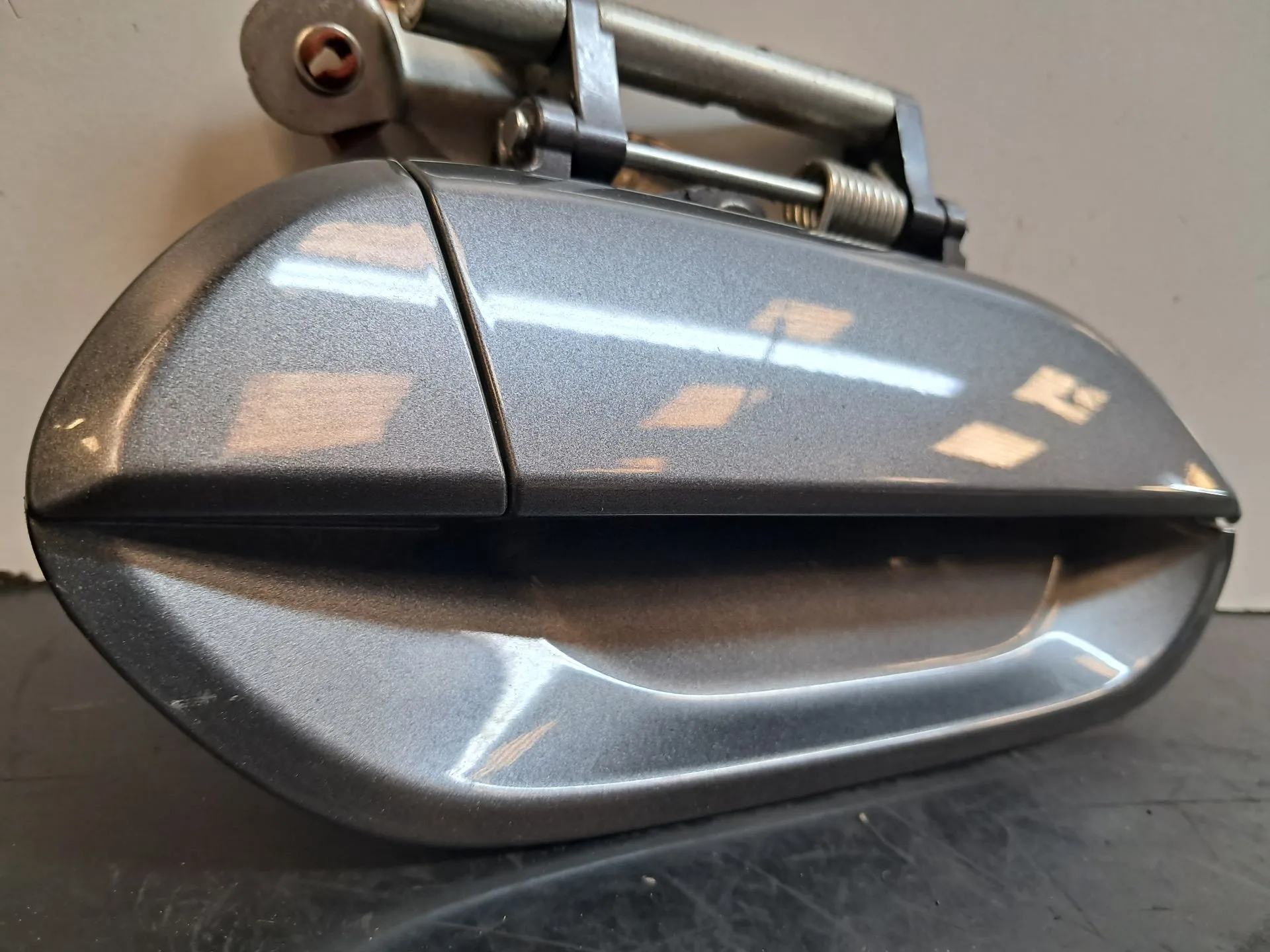 Puxador porta trás direito HONDA Insight (ZE2) Imagem-1