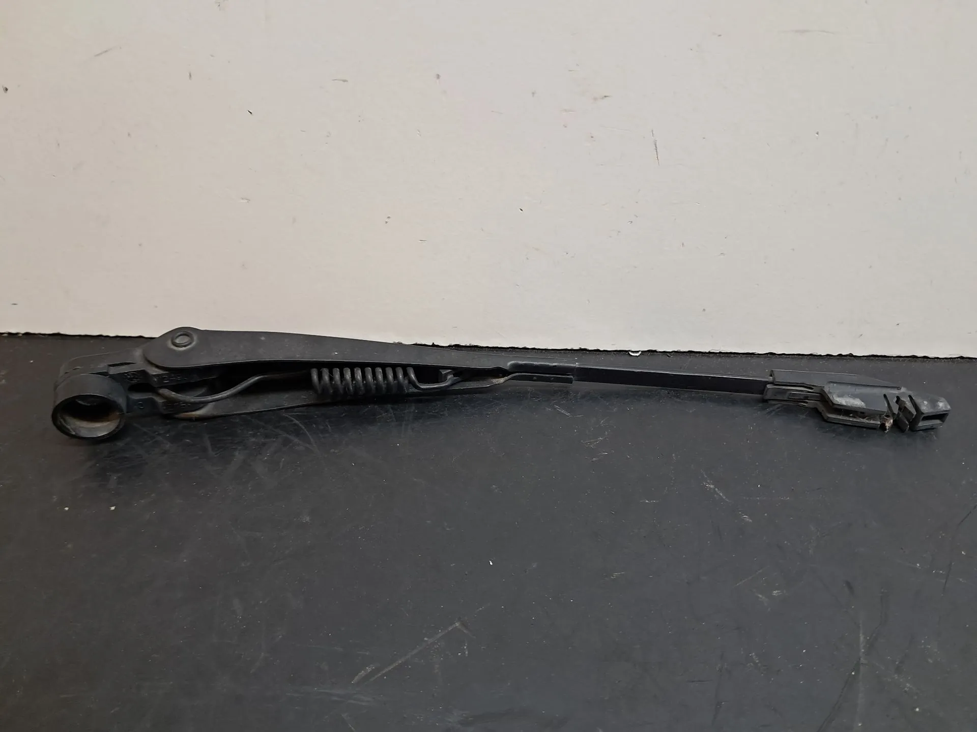 Rear wiper arm LAND ROVER Range Rover Evoque (L538) Imagem-1