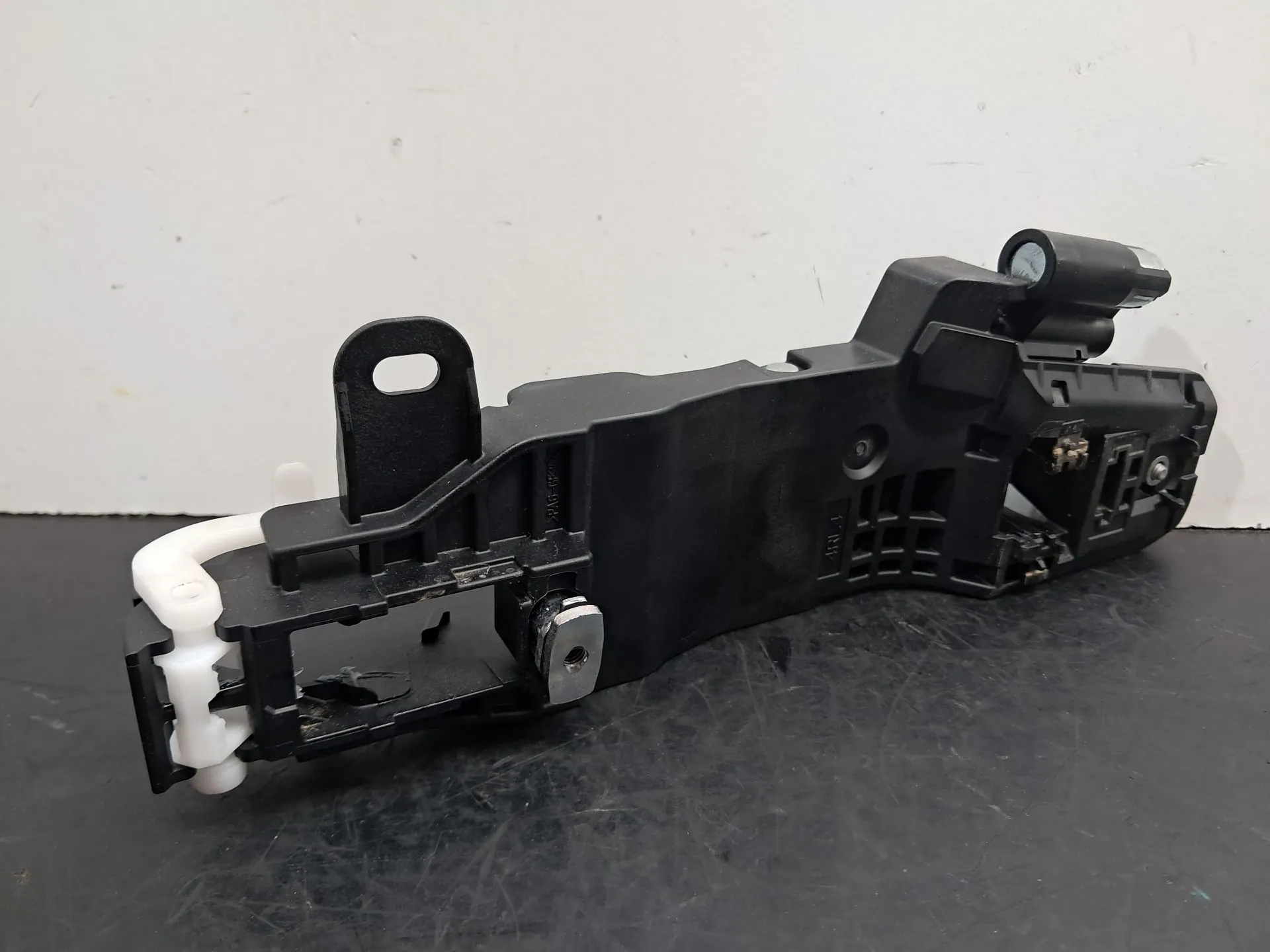 Soporte Manija puerta Trasera Izquierda TOYOTA RAV4 V (_A5_, _H5_)