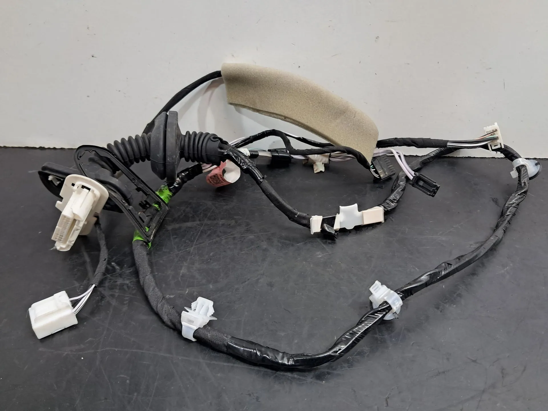 Instalación eléctrica interior / cableado interior TOYOTA RAV4 V (_A5_, _H5_)