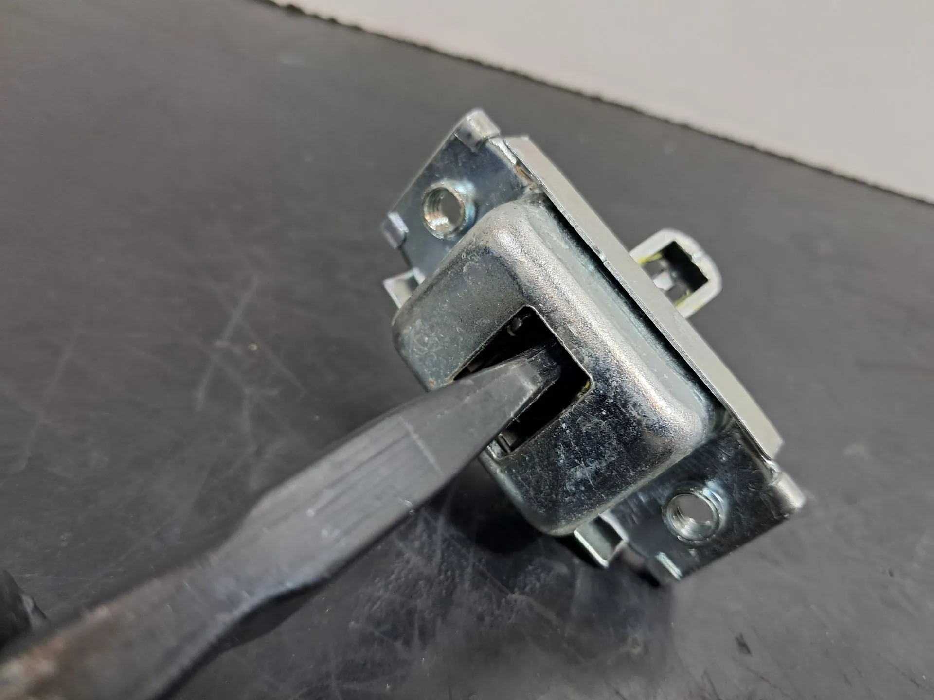 Limitador de puerta trasero izquierdo TOYOTA RAV4 V (_A5_, _H5_) Imagem-3
