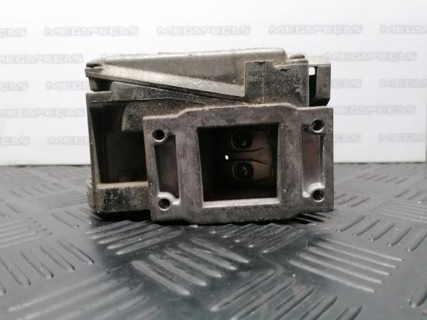 Medidor de masa de aire / Caudalímetros  LANCIA Thema (834_) Imagem-7