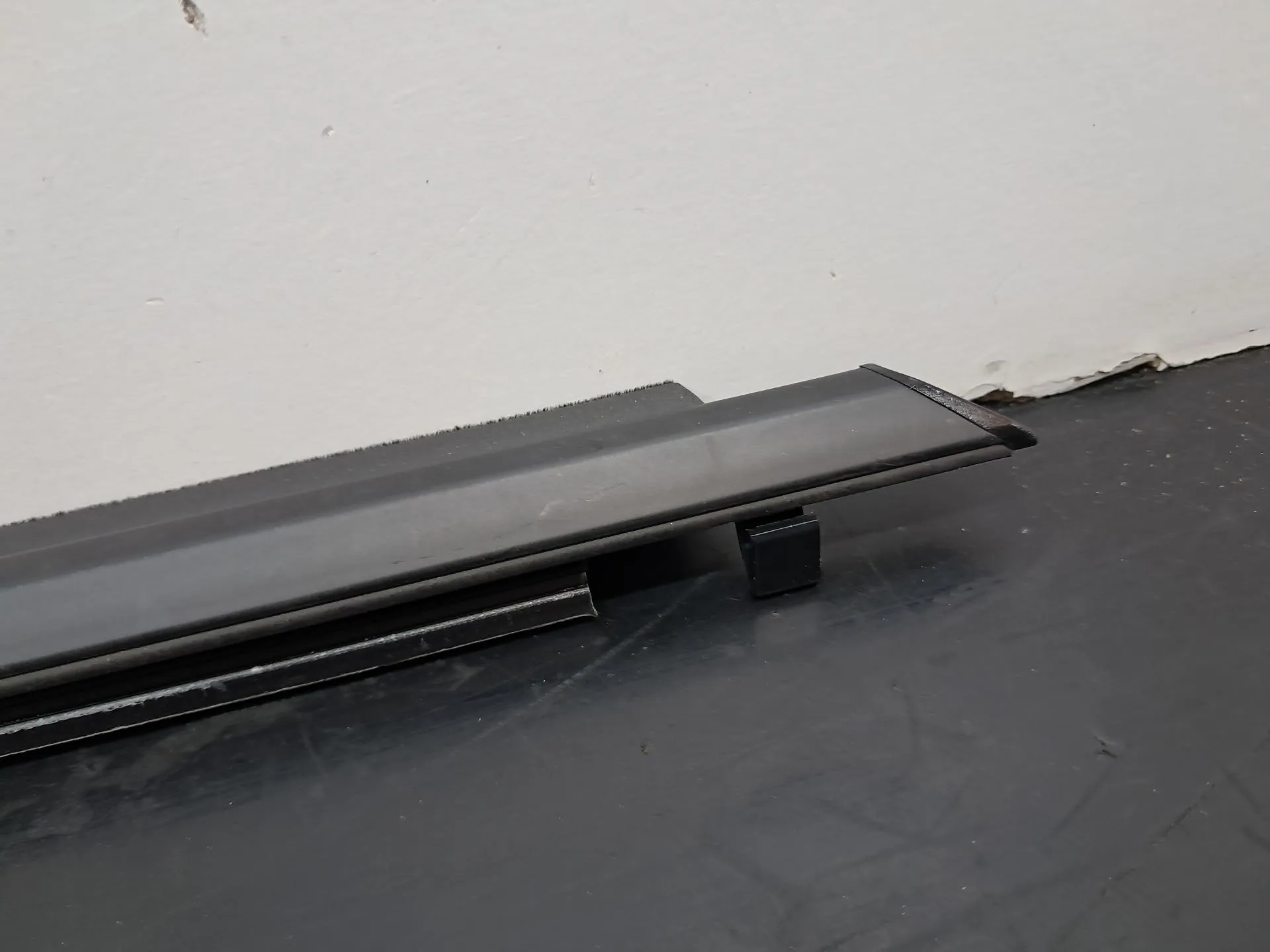 Right front window scraper SUZUKI SX4 S-Cross (JY) Imagem-5