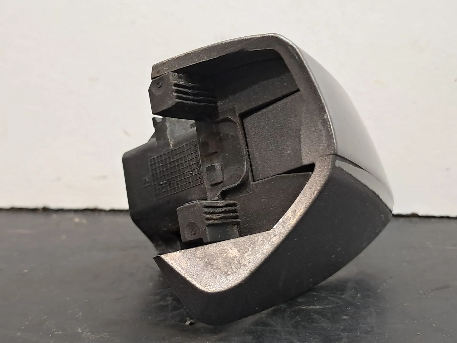 Cache poignée de porte Droite MERCEDES-BENZ Classe A (W176) Imagem-1