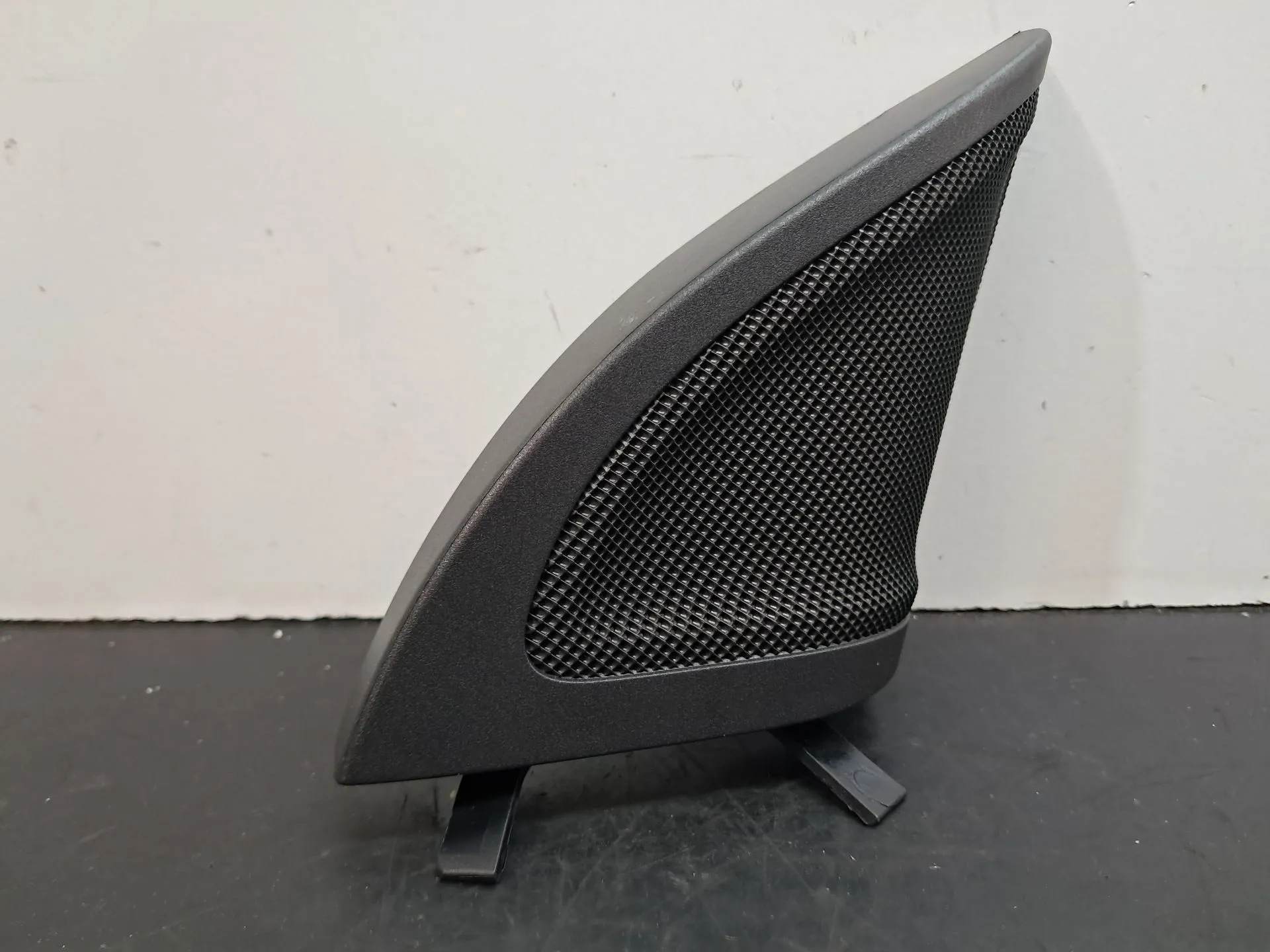 Colonne de son MERCEDES-BENZ Classe A (W176)