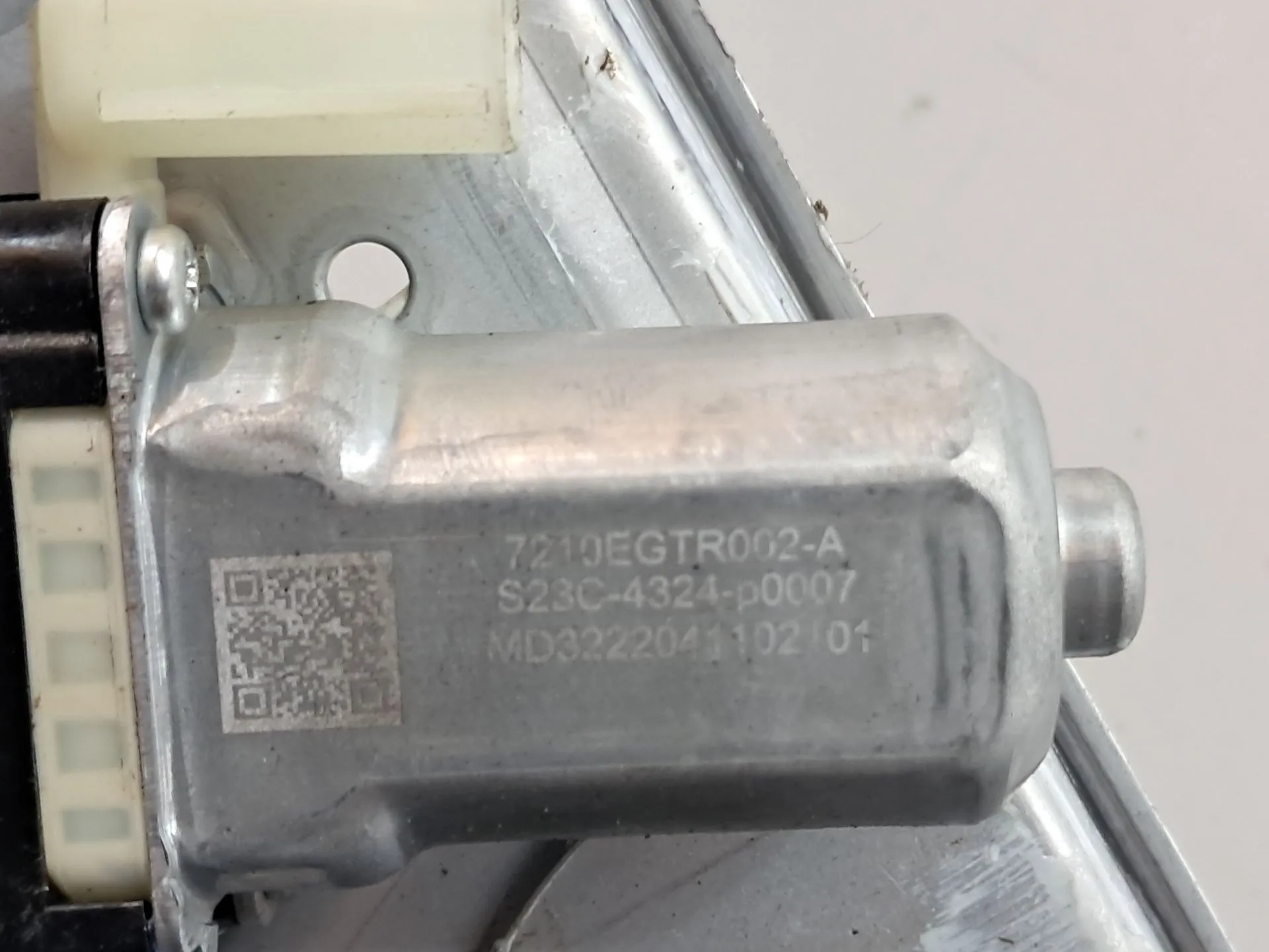 Alzavetro anteriore destro DACIA Spring Imagem-5