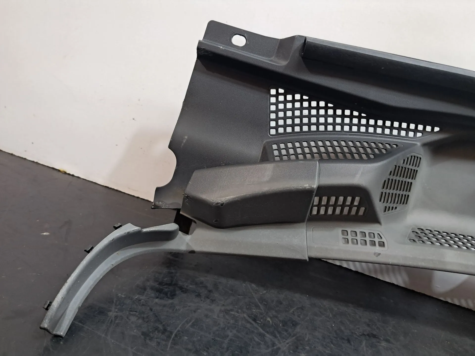 Copertura inferiore cruscotto DACIA Spring Imagem-1