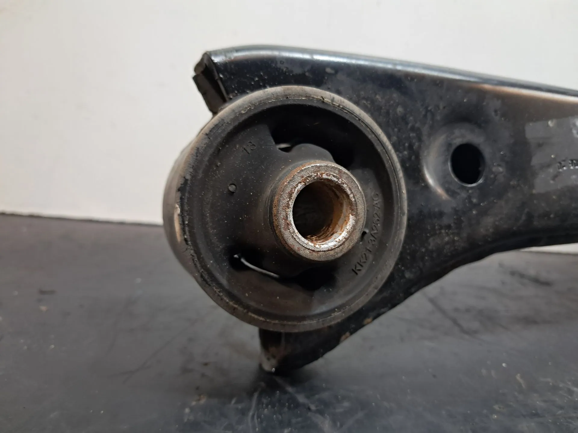 Braccio di sospensione anteriore sinistro FORD Transit Imagem-1
