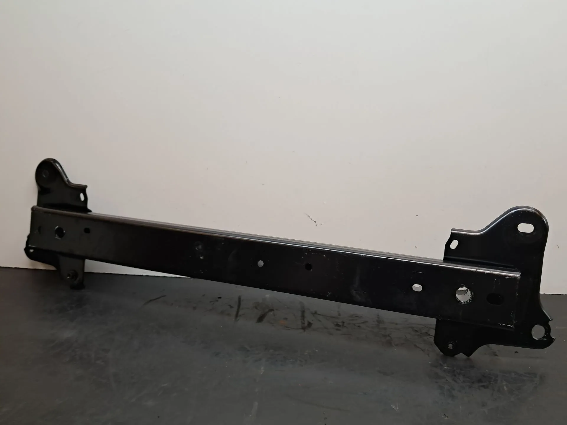 Radiator support slam panel  TESLA Model Y (5YJY)