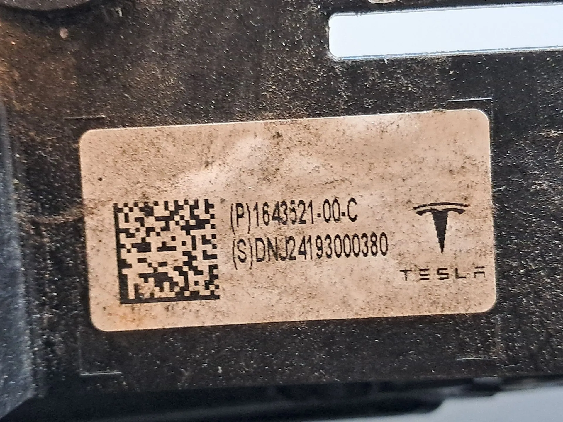 Fiber or sheet front section TESLA Model Y (5YJY) Imagem-12