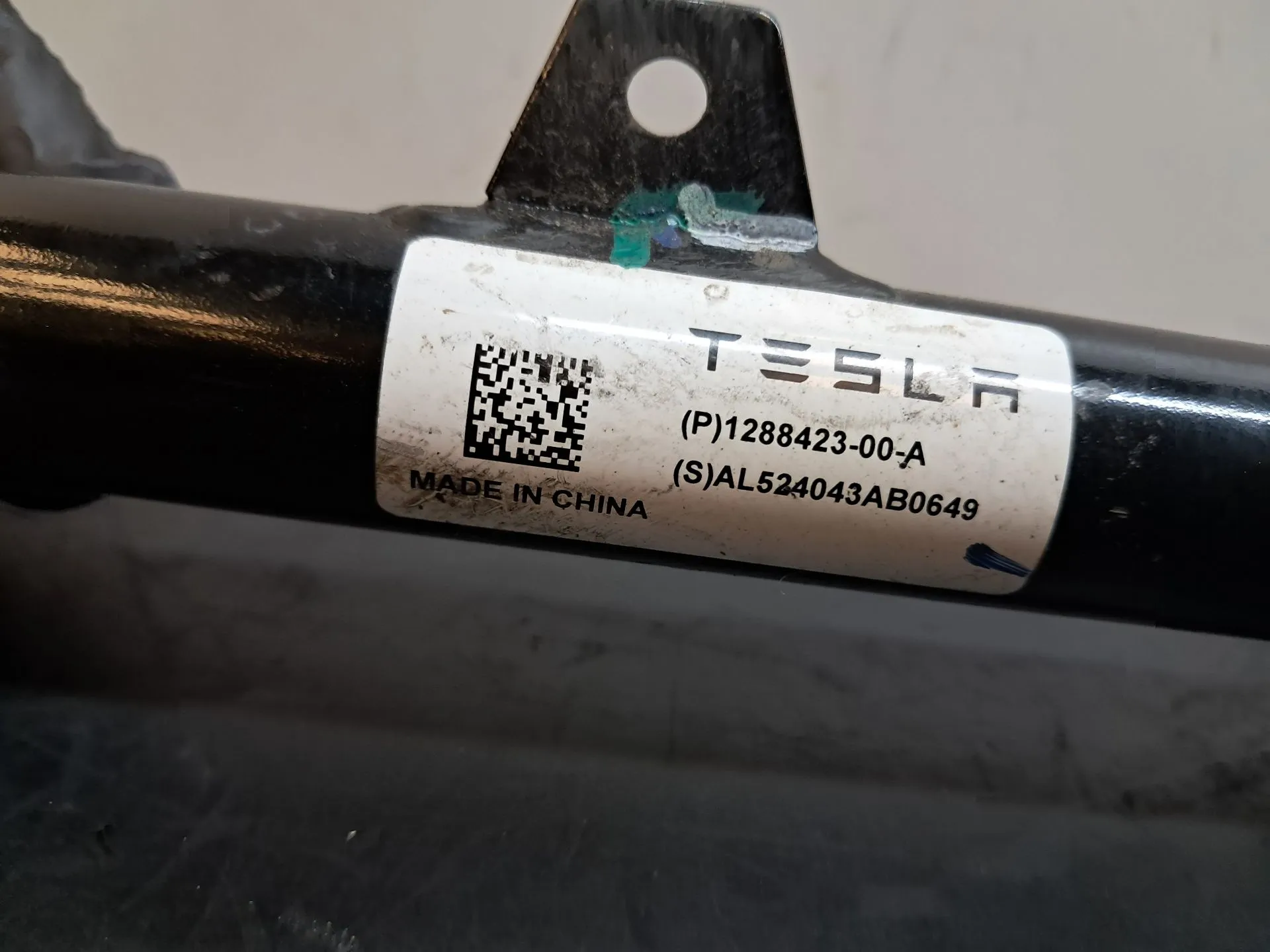 Braço de suspensão trás direito TESLA Model Y (5YJY) Imagem-2