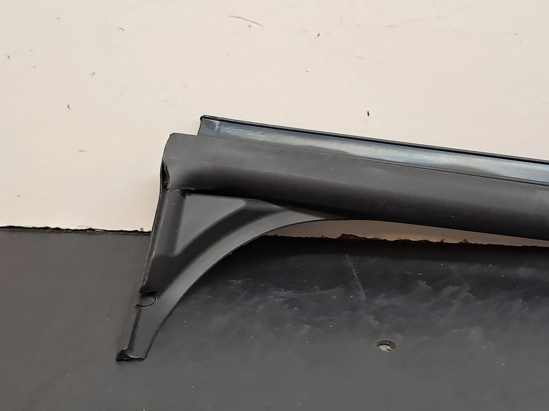 Borracha genérica TESLA Model Y (5YJY) Imagem-2