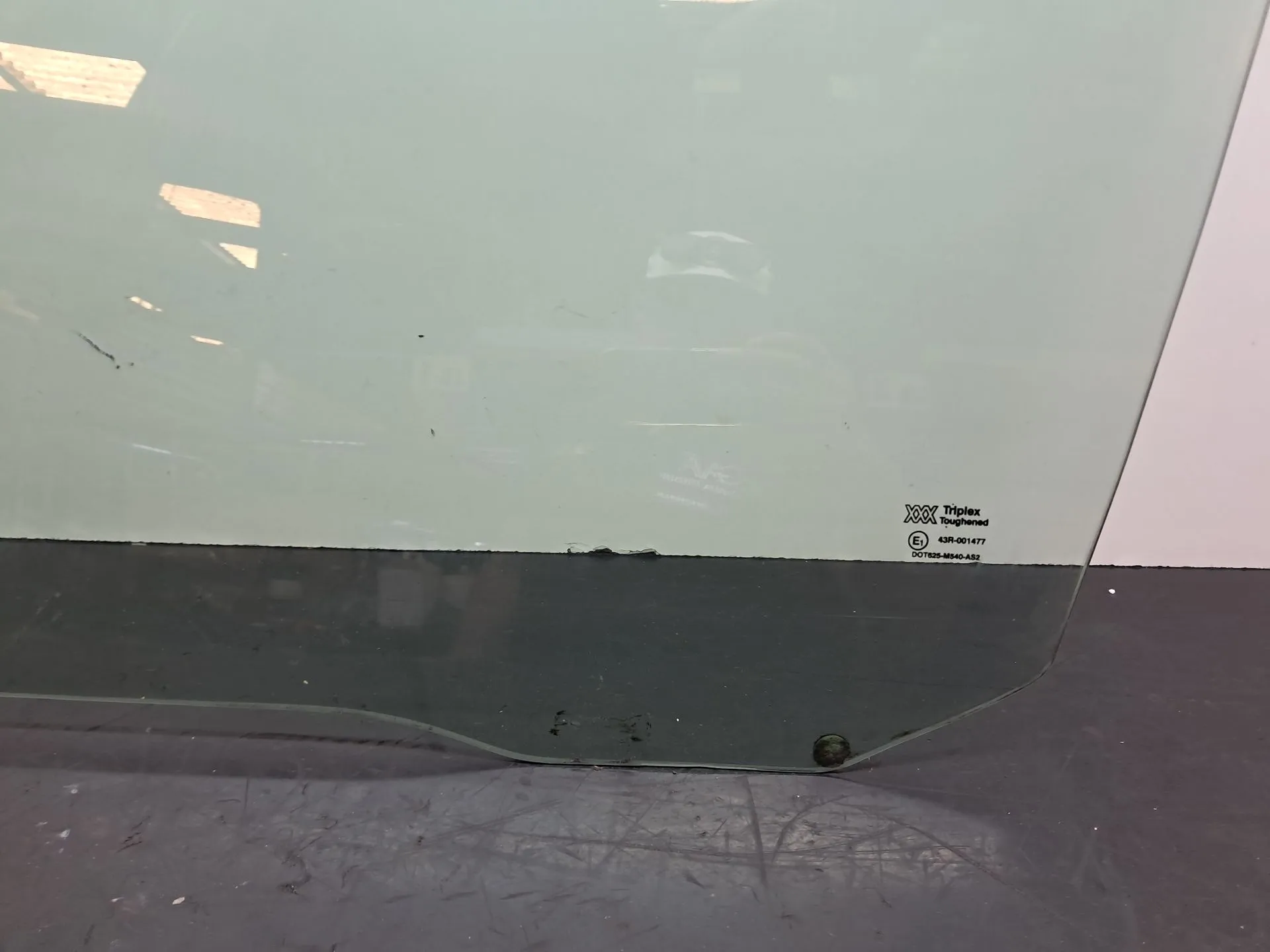 Vidrio puerta Delantero Izquierdo AUDI A4 (8D2, B5) Imagem-1