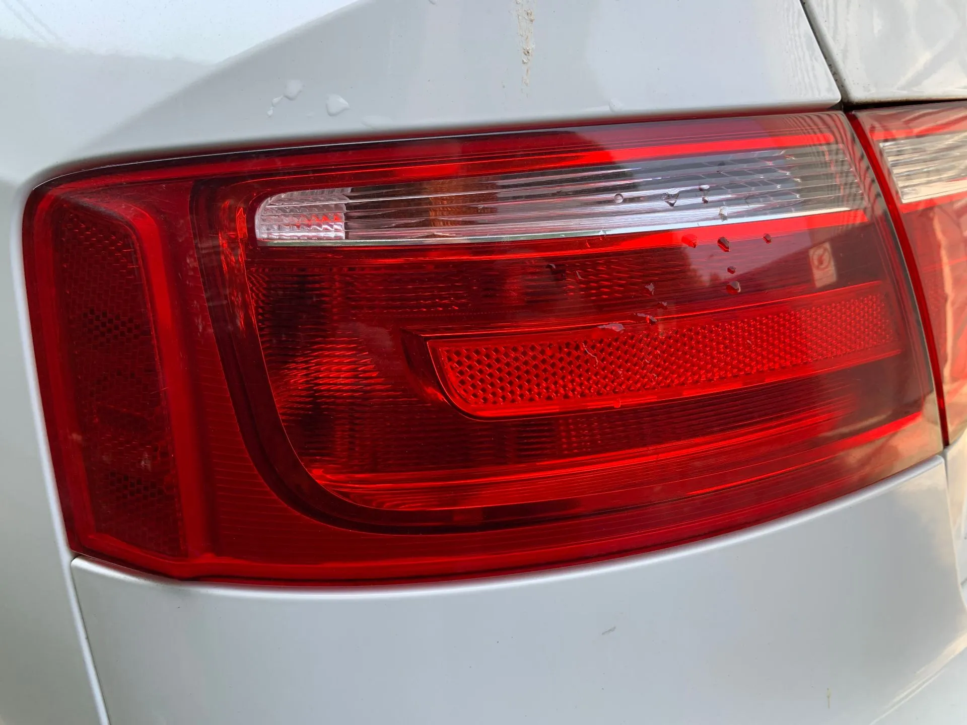 Feu arrière Gauche AUDI A5 (8T3) Imagem-1