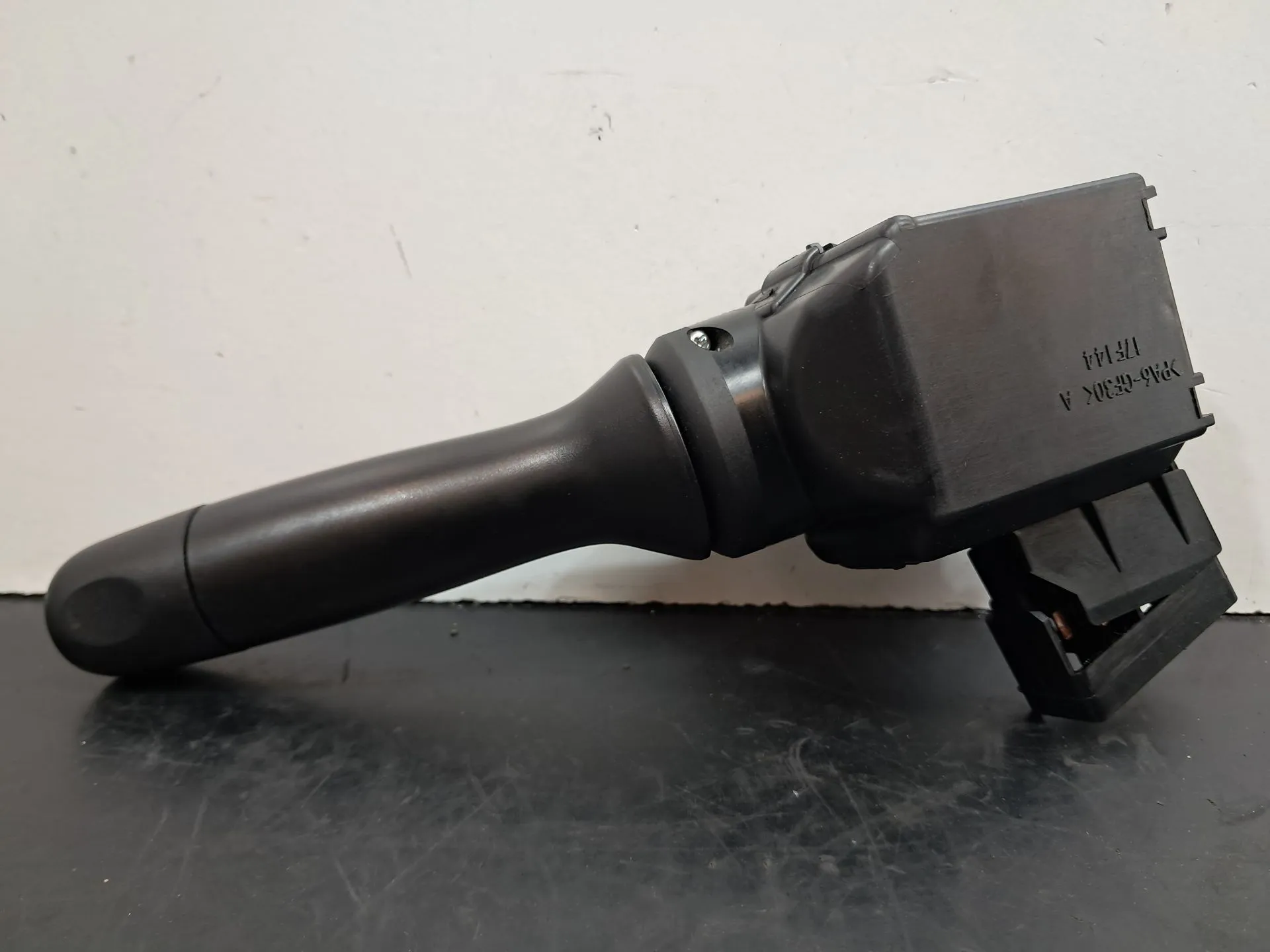 Wiper control stalk TOYOTA Yaris (_P9_) Imagem-2