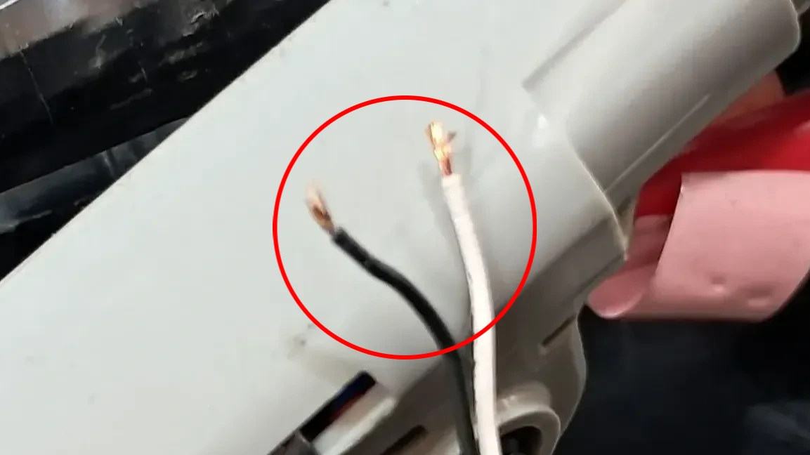 Impianto elettrico interno / cablaggio interno TESLA Model Y (5YJY) Imagem-8