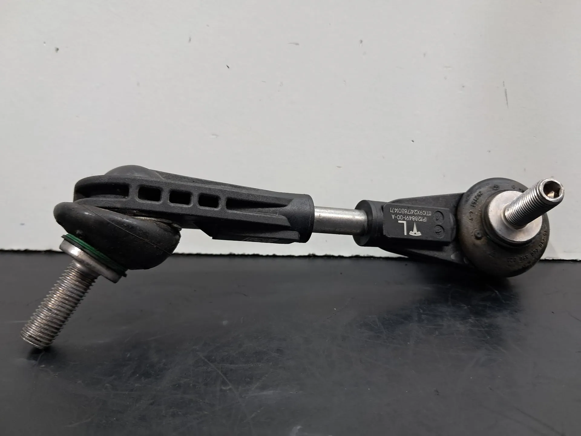 Tirantes / bialetas / pendurais TESLA Model Y (5YJY) Imagem-1