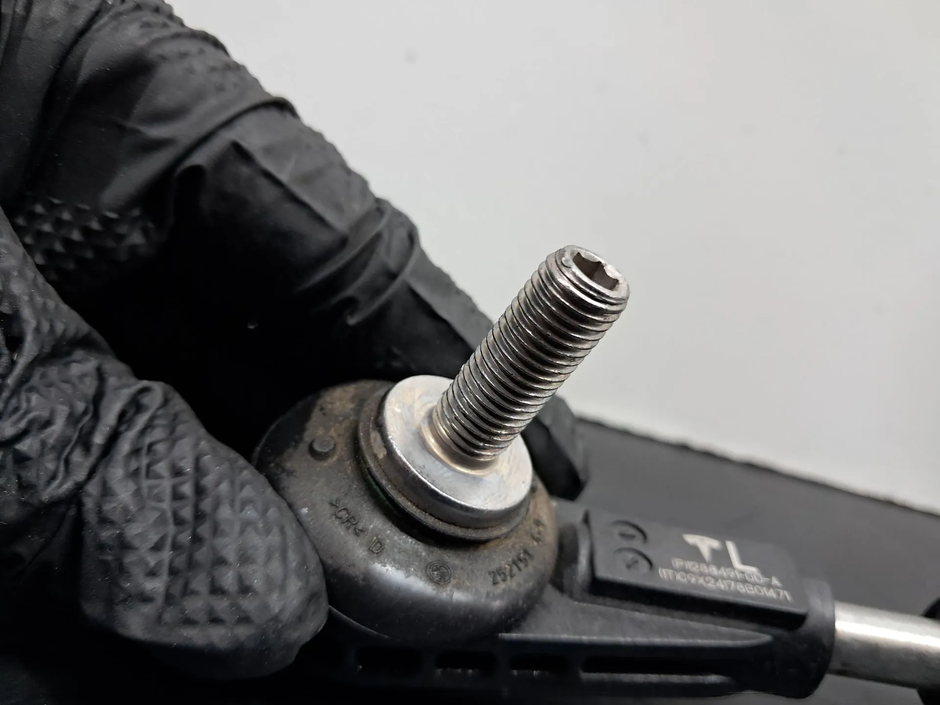 Tirantes / bialetas / pendurais TESLA Model Y (5YJY) Imagem-4