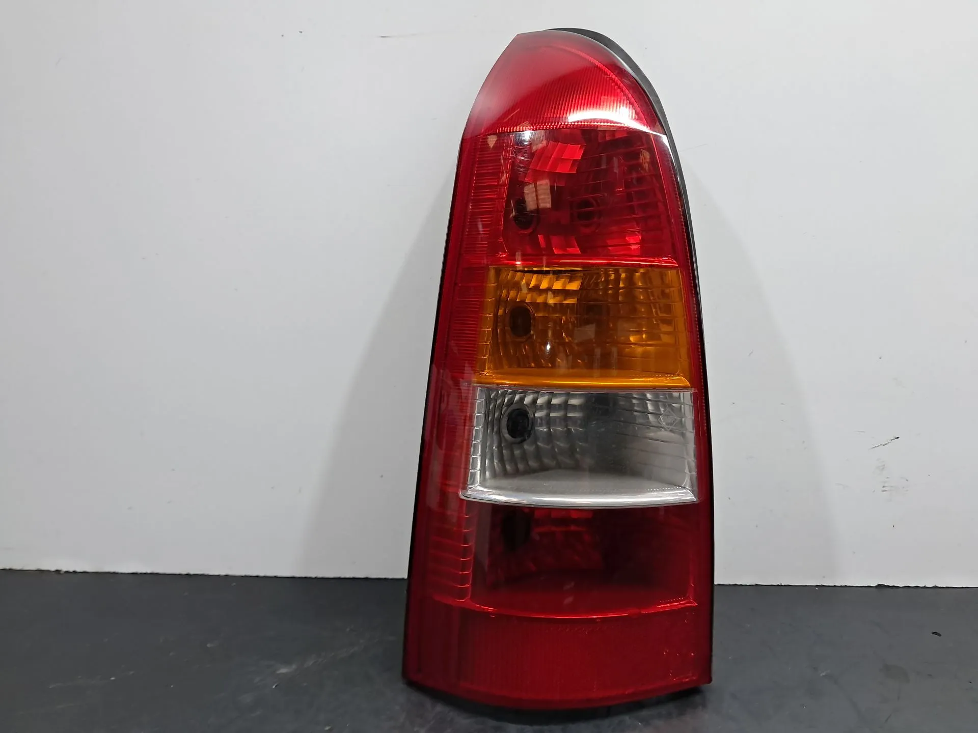Farolim esquerdo OPEL Astra G Caravan Van 