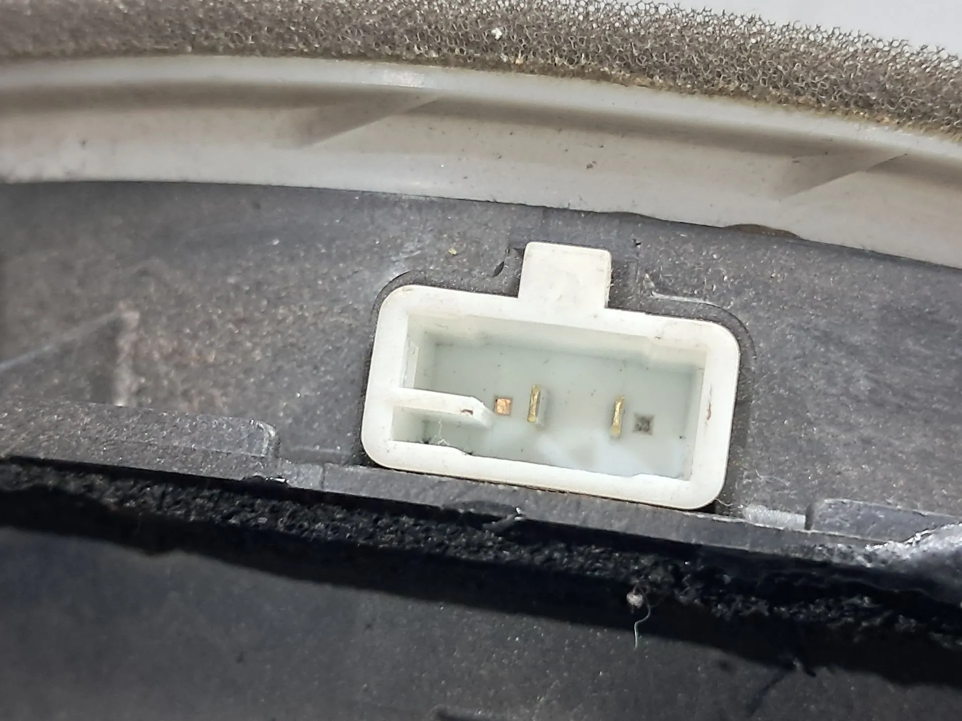 Coluna de som TOYOTA Yaris (_P9_) Imagem-3