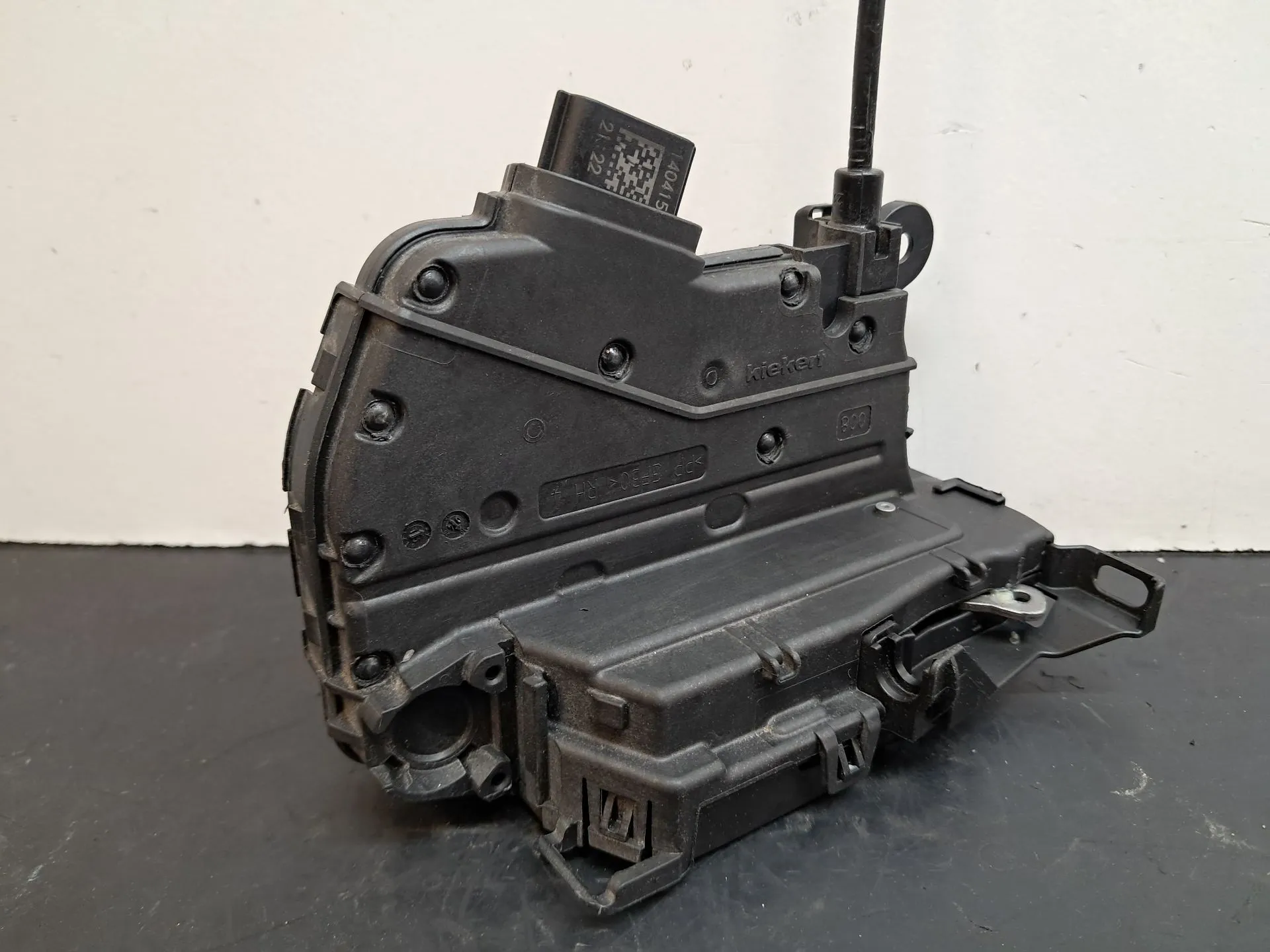 Fechadura / fecho porta trás direito RENAULT Clio IV 