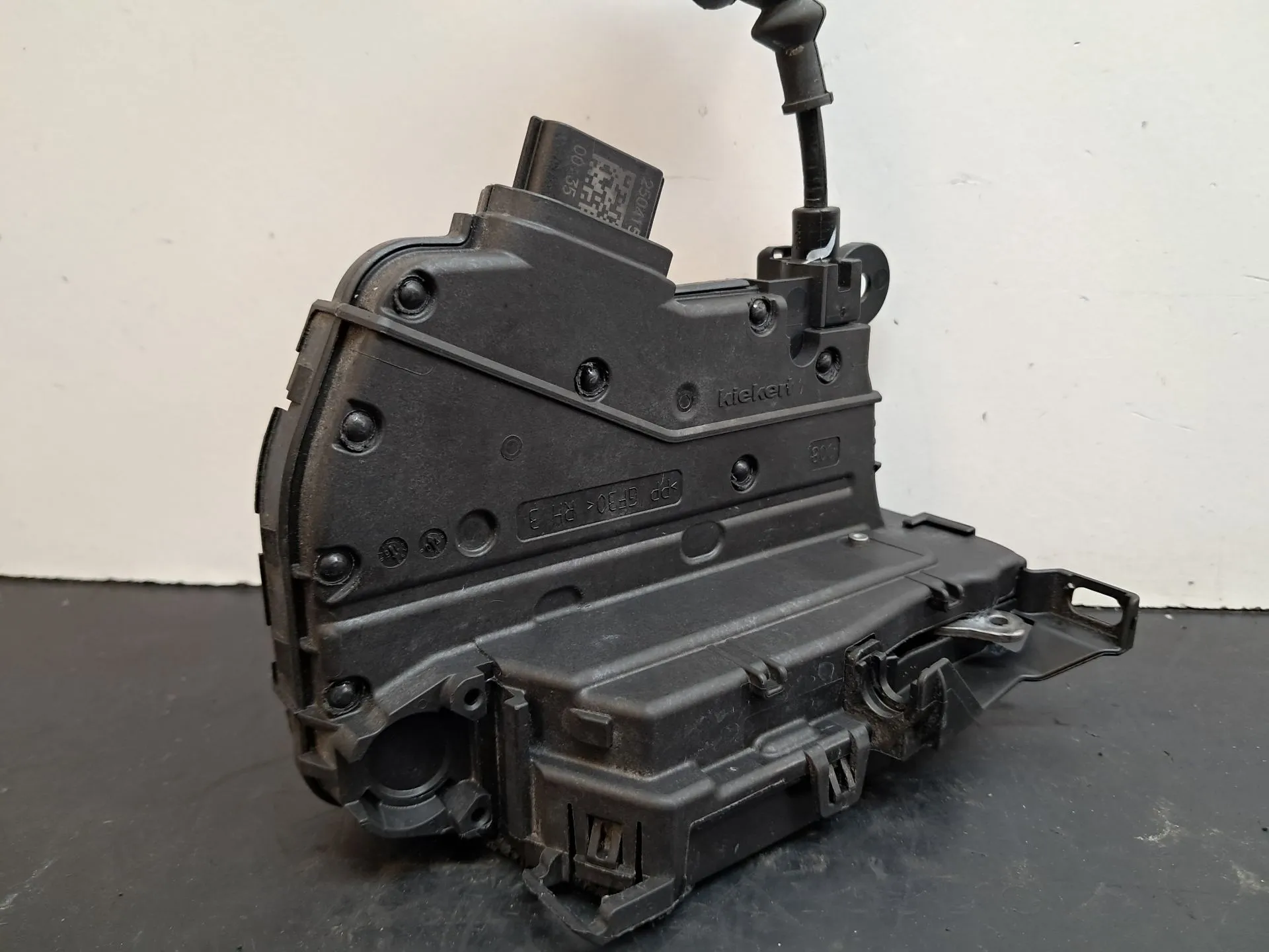 Fechadura / fecho porta frente direito RENAULT Clio IV 